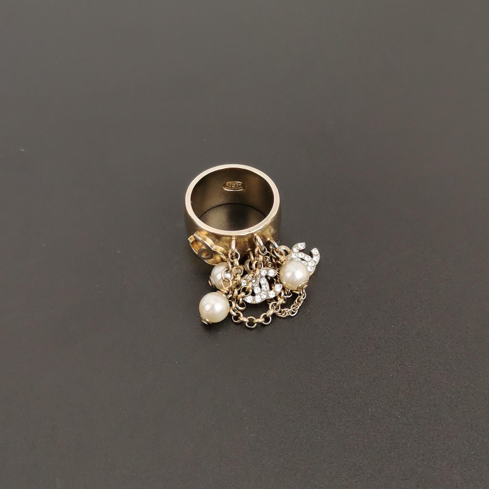 Chanel Chanel Imitation Crystal and Pearl Letter Double C Ring Siz Size ONE SIZE - 5 Thumbnail
