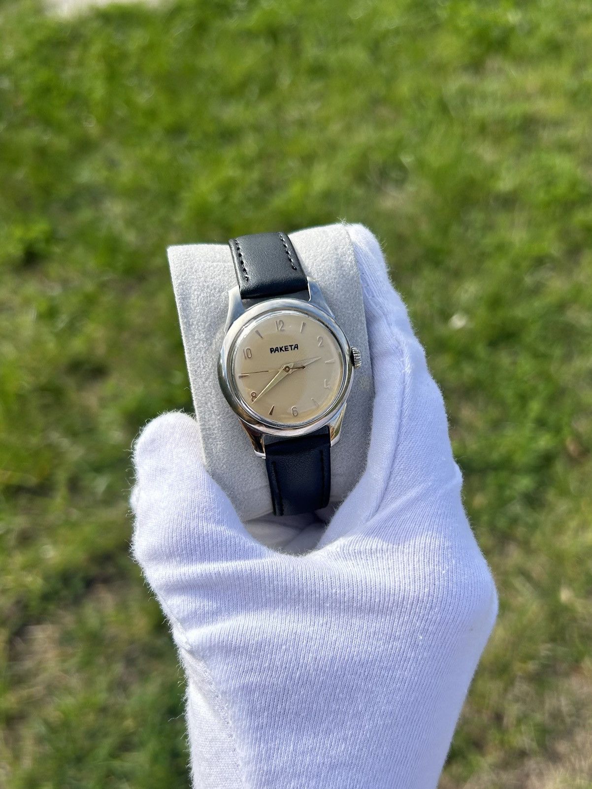 Vintage Vintage Watch Raketa USSR Soviet Mechanical 1950s Size ONE SIZE - 3 Thumbnail