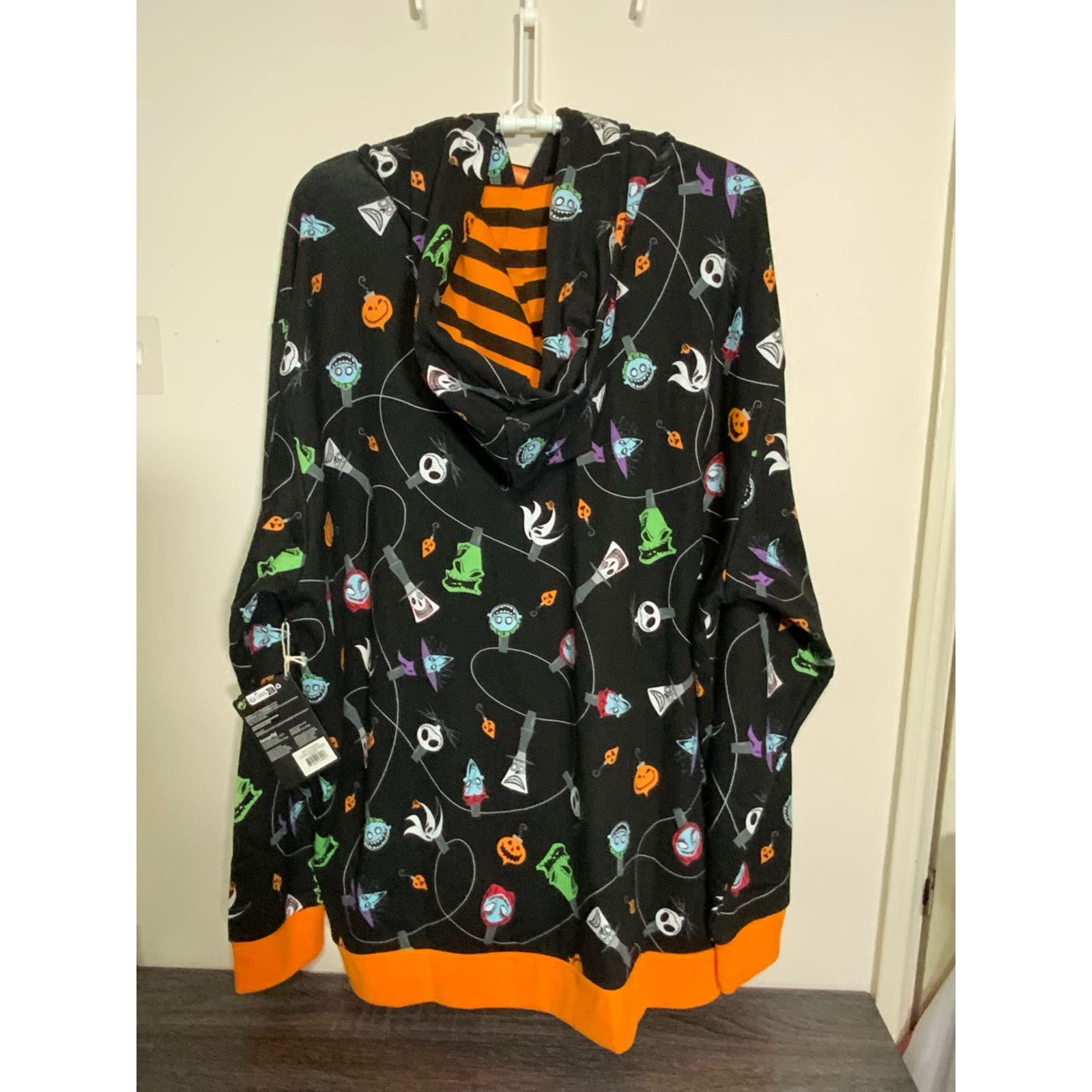 Unknown London Loungefly x Disney Nightmare Before Christmas Unisex Hoodie Size XL / US 12-14 / IT 48-50 - 4 Thumbnail