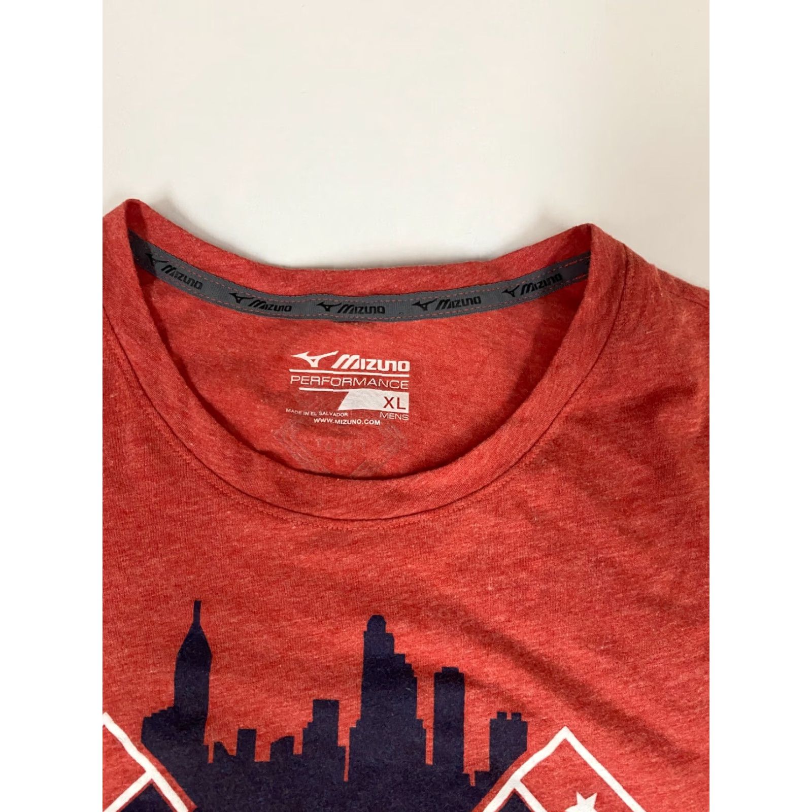 Mizuno Mizuno Mens T-Shirt Short Sleeve Crew Neck Red XL Cotton Logo Breathable 90s University Atlanta 5K Mens Size US XL / EU 56 / 4 - 4 Thumbnail