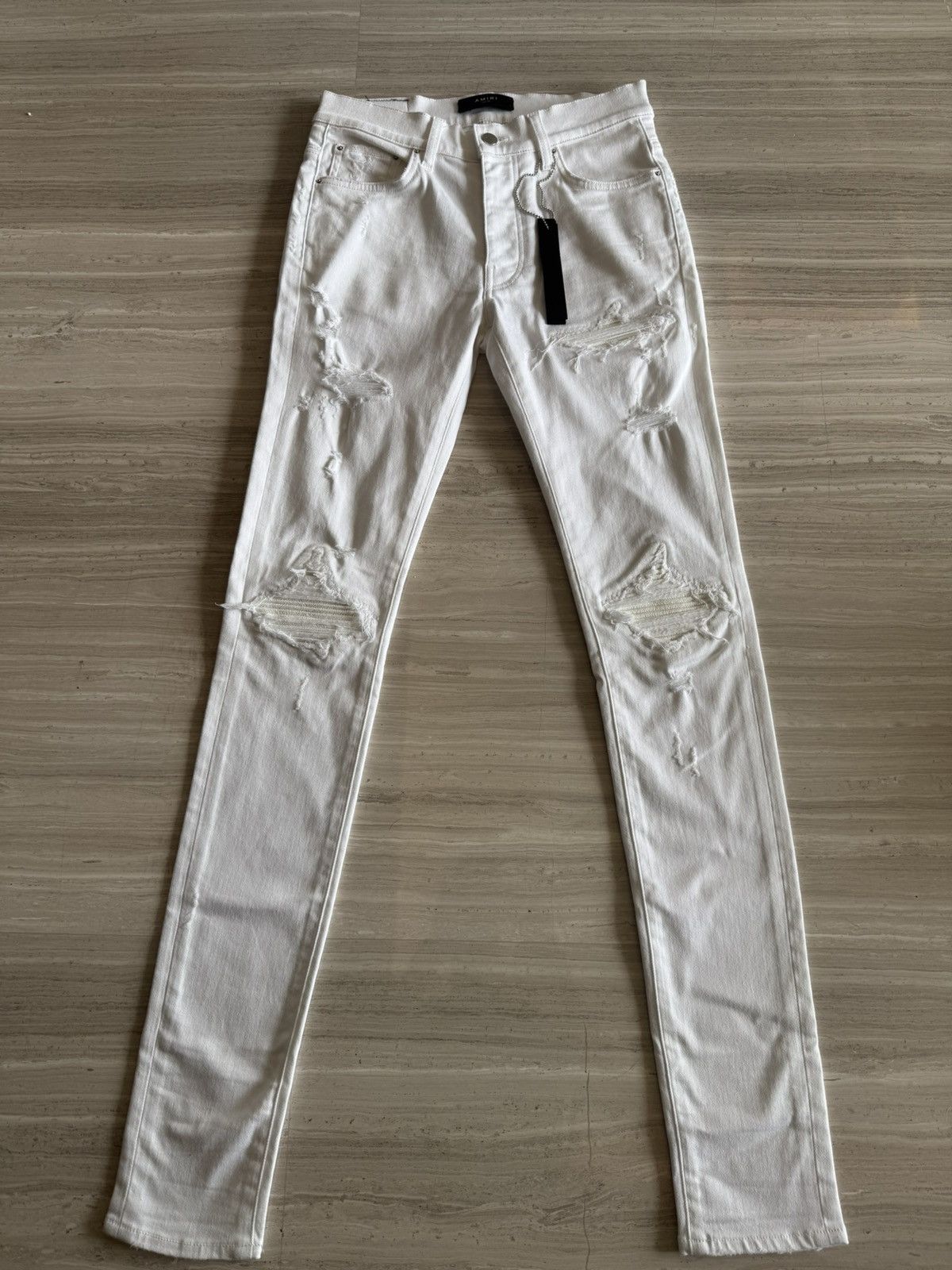 AMIRI MX1 ホワイトデニム　31 ブランド通販 MX1 AMIRI ホワイトデニム 31 32 🤍: PATCH WHITE SIZES