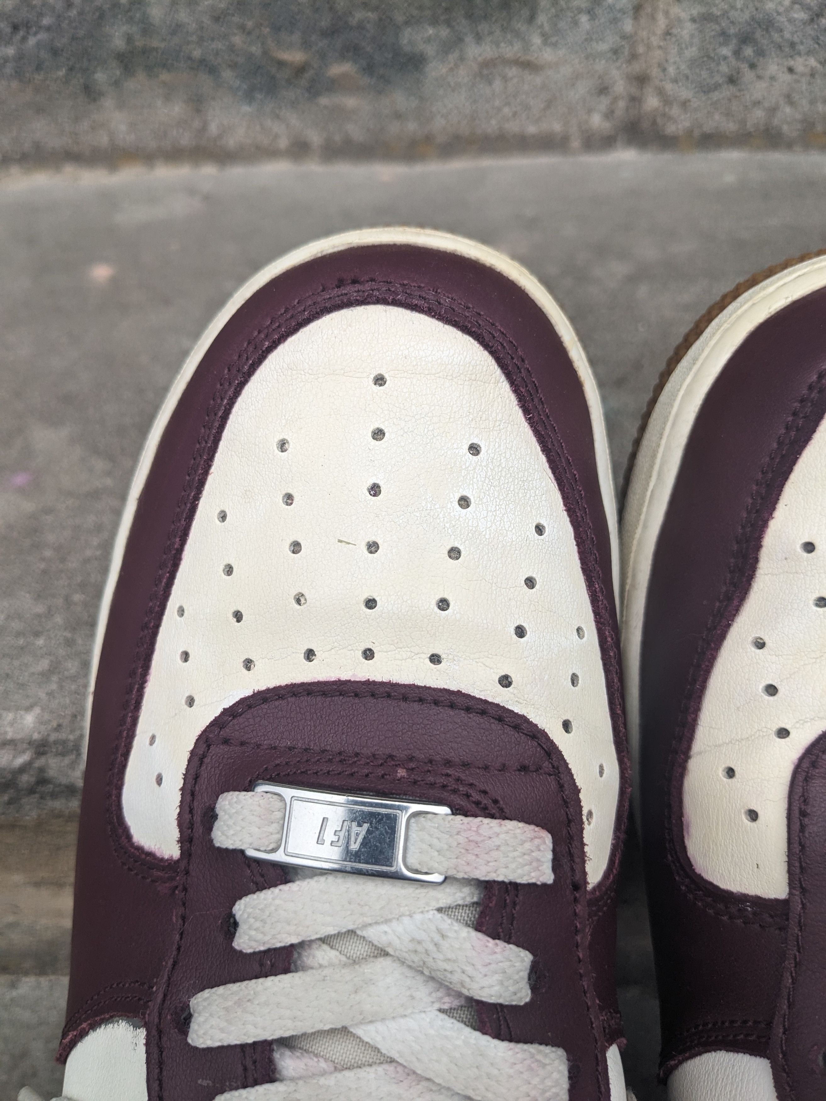 Designer × Nike Nike Air Force 1 Sneaker Men's 10 Low College DQ7659-102 Size US 10 / EU 43 - 5 Thumbnail