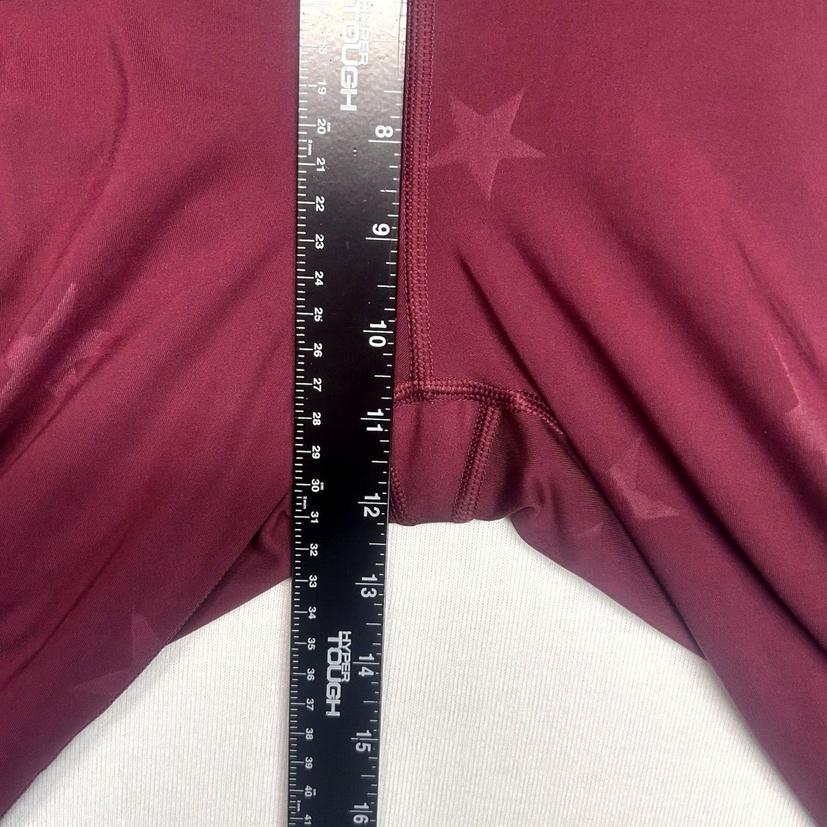 Gap GapFit Leggings Capri Womens Medium Red Stars High Rise Athletic Compression Size 32" / US 10 / IT 46 - 7 Thumbnail