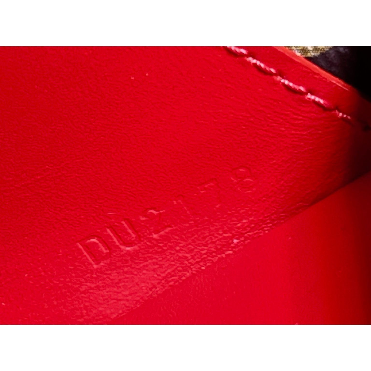 Louis Vuitton Louis Vuitton Petite Malle Patches Monogram Crossbody Clutch Size ONE SIZE - 8 Thumbnail