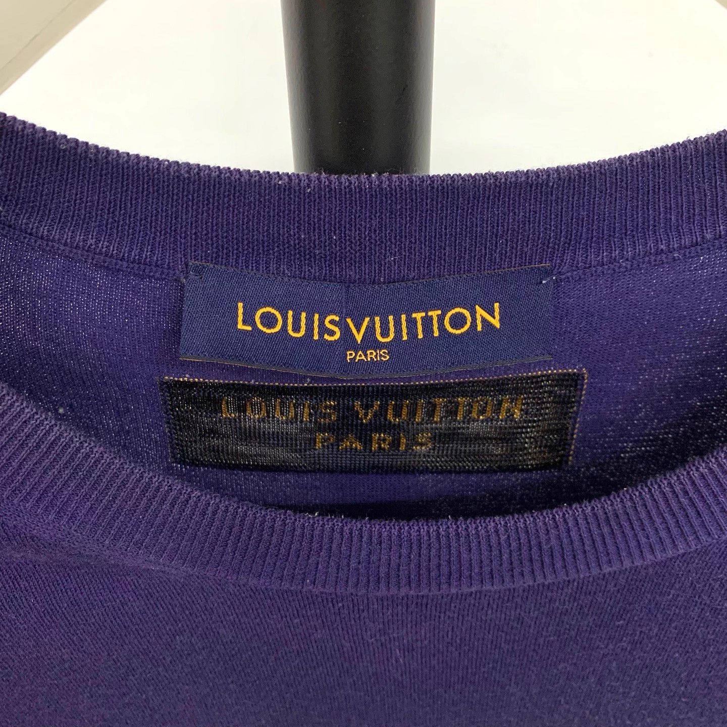 Louis Vuitton LV logo knit crewneck SS Tee WangSulong XL Y1596 Size US XL / EU 56 / 4 - 2 Thumbnail