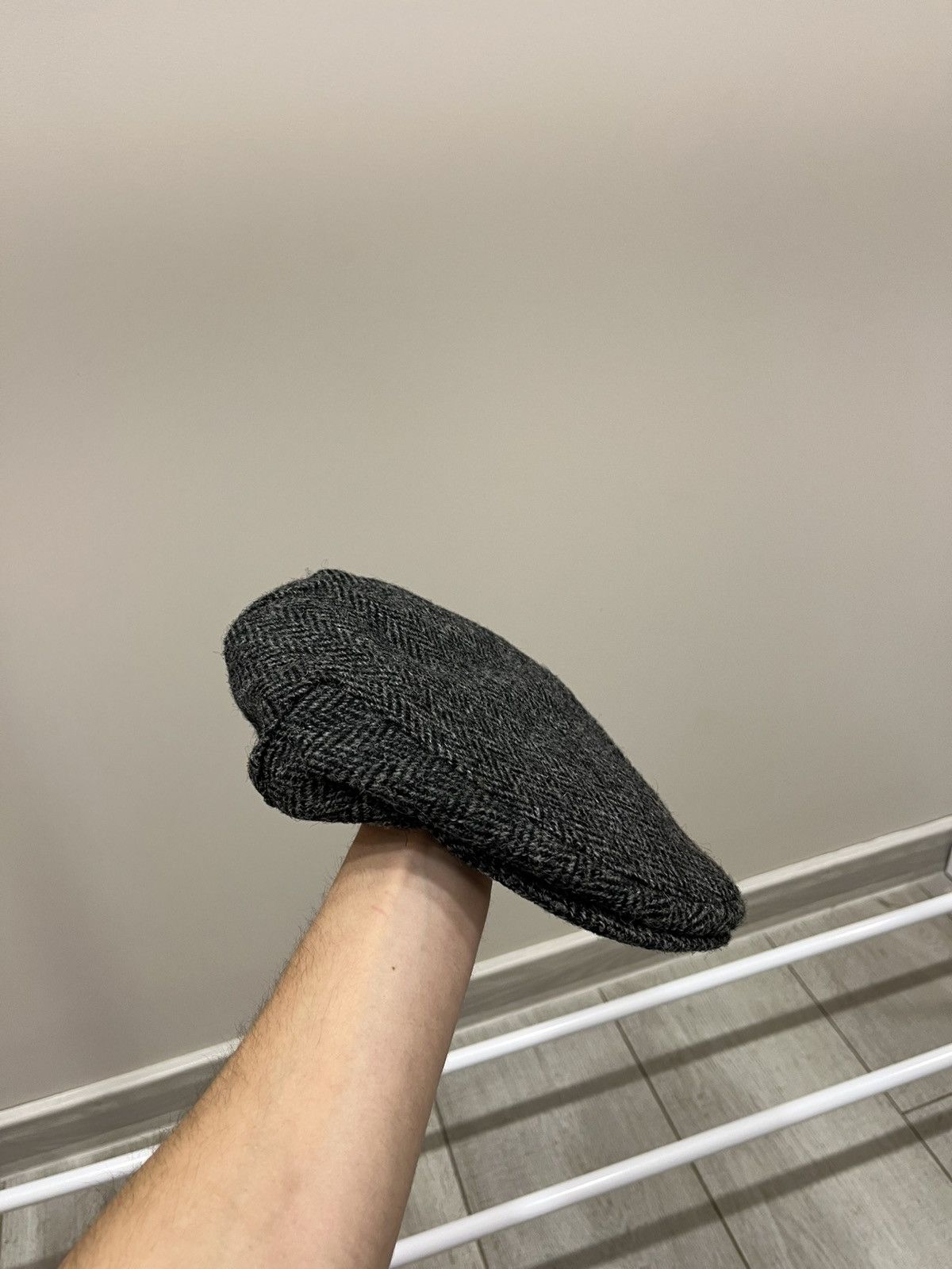 Harris Tweed Vintage 90s Harris Tweed Wool Hat Vintage Grey Casual Size ONE SIZE - 1 Thumbnail