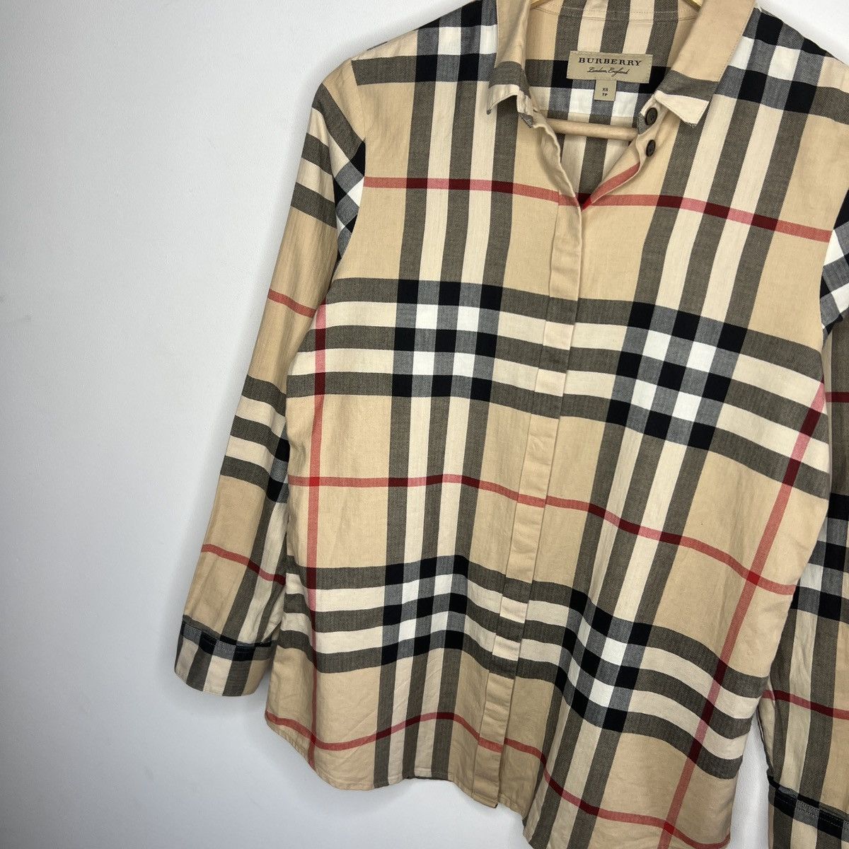 Burberry Burberry Nova Check Shirt Button Up Beige Size US XS / EU 42 / 0 - 2 Thumbnail