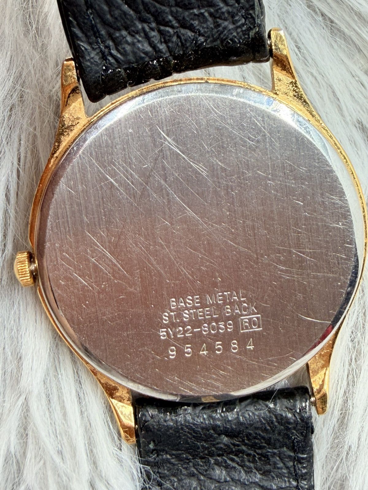 Seiko Vintage SEIKO Mickey Mouse Hand Moving Quartz Men’s Watch Size ONE SIZE - 12 Thumbnail