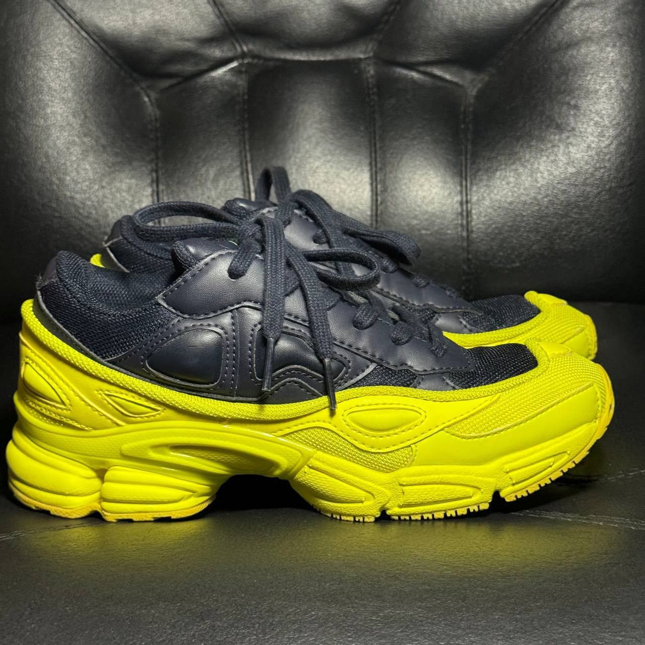 Adidas × Raf Simons 4,5us Adidas Raf Simons Ozweego Yellow Size US 4.5 / IT 34.5 - 1 Thumbnail