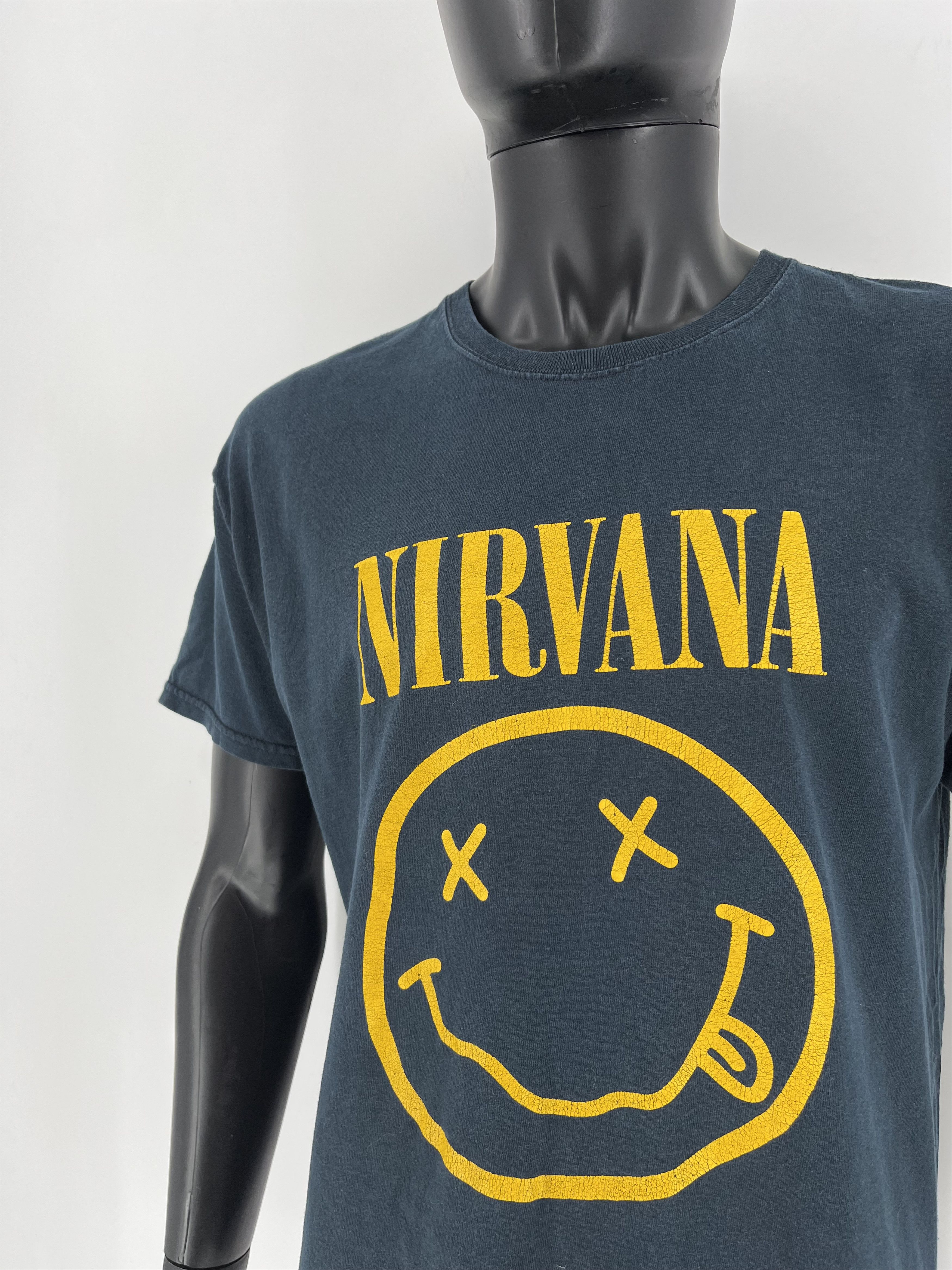 Band Tees × Nirvana × Vintage Vinyage Y2K Nirvana Band Tee Black Size US L / EU 52-54 / 3 - 6 Thumbnail