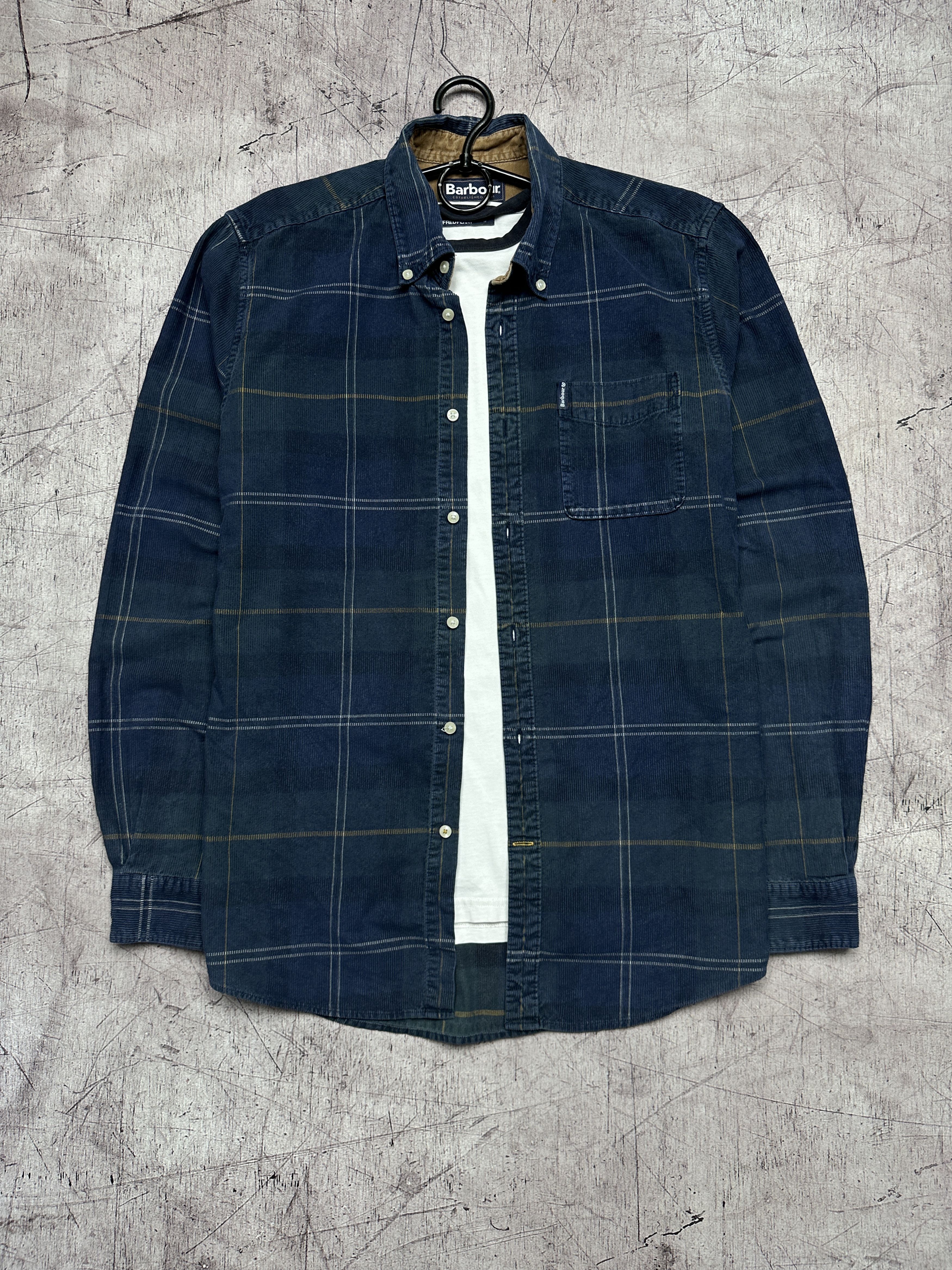 Barbour Barbour Vintage Mens Corduroy Flannel Check Shirt Size US M / EU 48-50 / 2 - 1 Thumbnail