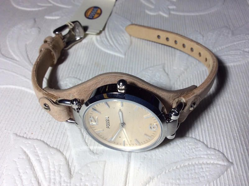 Fossil Fossil ladies beige dial leather strap watch Size ONE SIZE - 1 Thumbnail