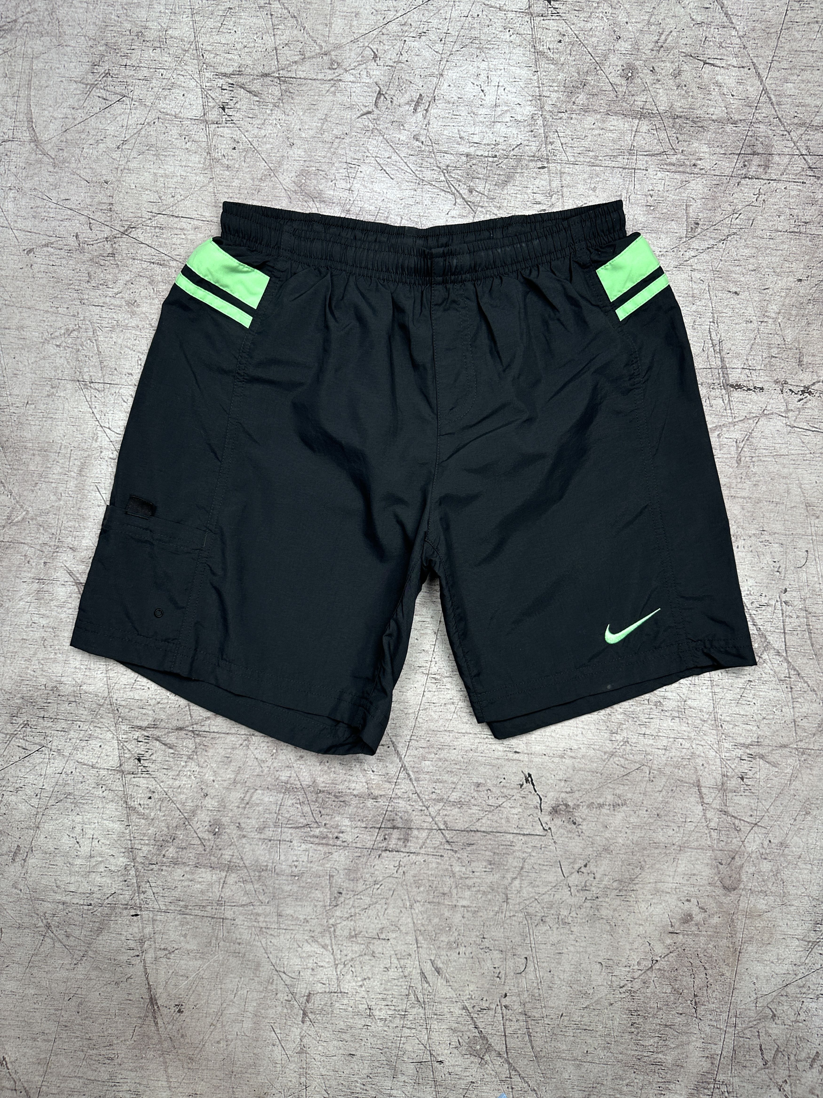 Nike Nike Mens Nylon Shorts Size US 30 / EU 46 - 1 Thumbnail