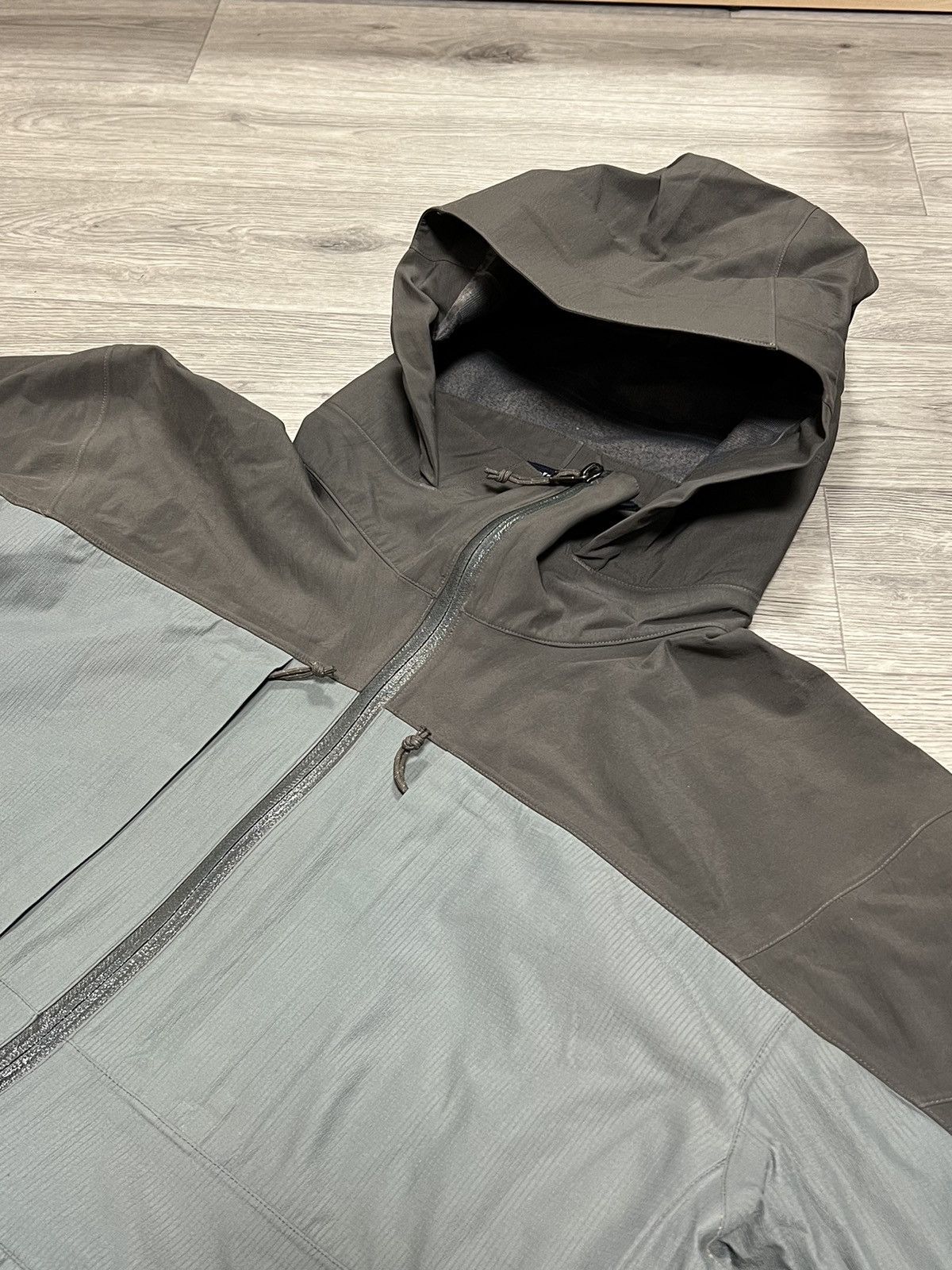 Arc'teryx × Vintage Arcteryx vintage gore-Tex jacket Size US M / EU 48-50 / 2 - 9 Thumbnail