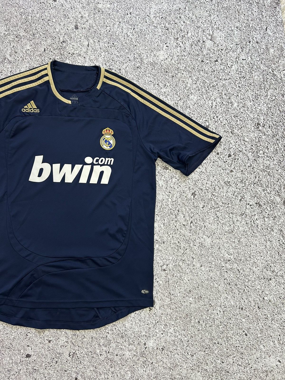 Adidas Adidas Real Madrid 2007 2008 Away Football Soccer Jersey Size US M / EU 48-50 / 2 - 5 Thumbnail