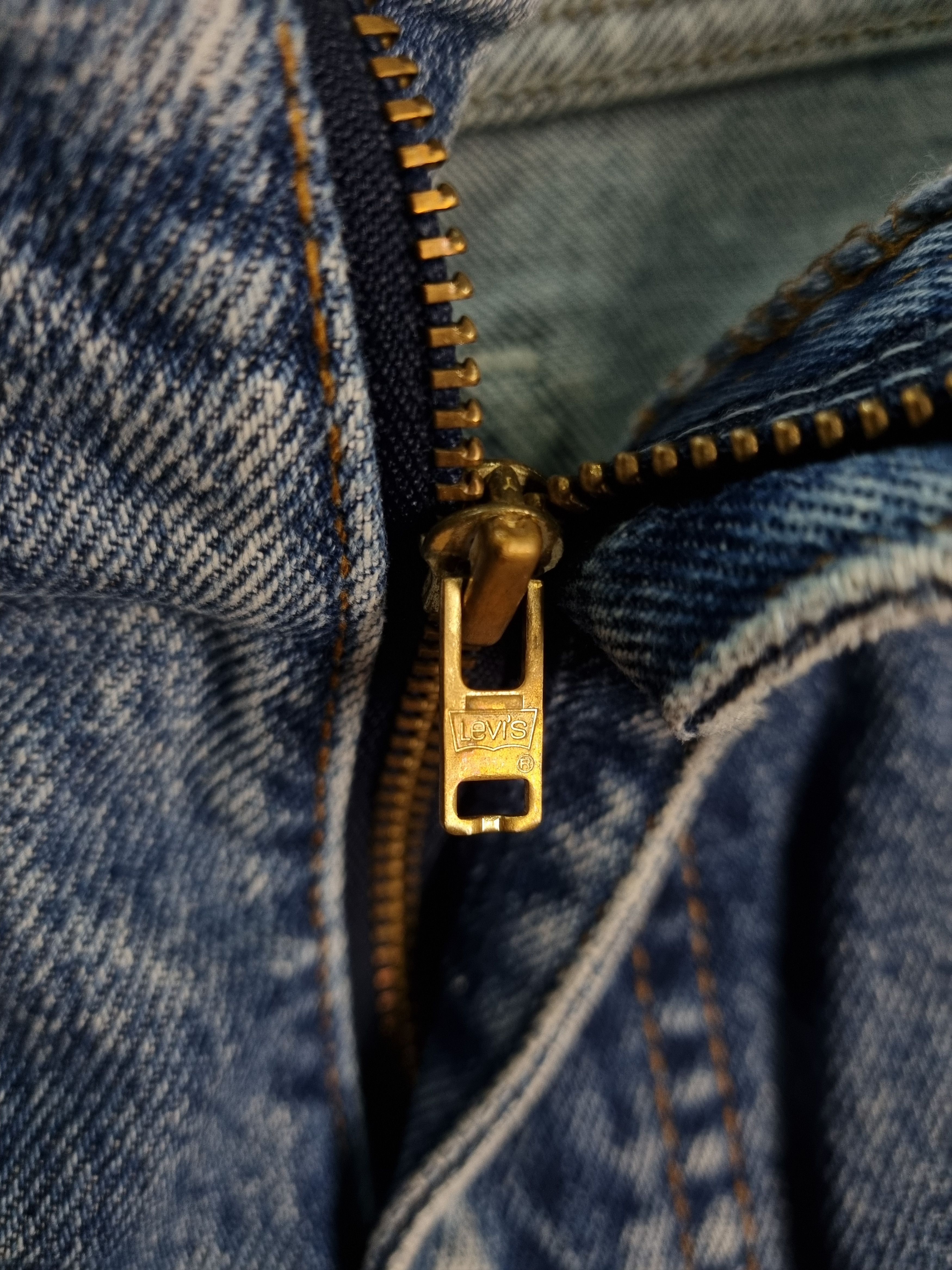 Levi's × Levi's Vintage Clothing 98' Levi's 615 Faded Dirty Vintage Denim Jeans Size US 34 / EU 50 - 15 Thumbnail