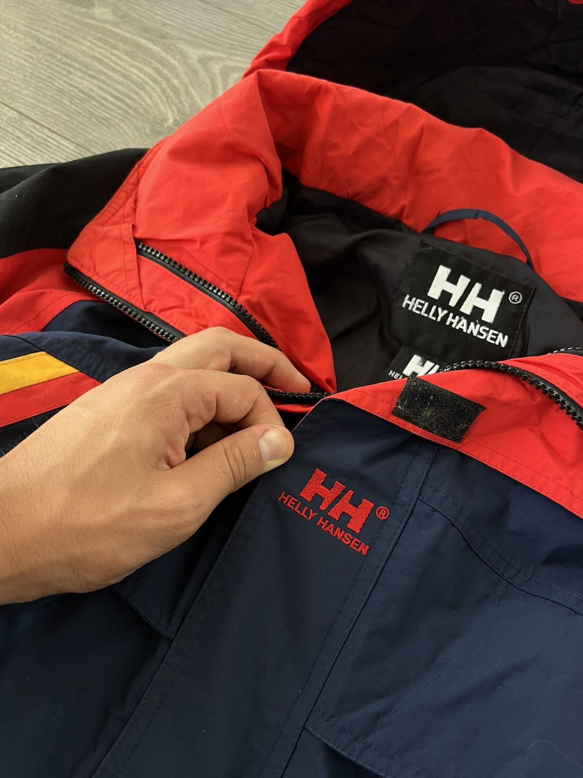 Helly Hansen VINTAGE‼️ Helly Hansen Rare 90s Waterproof Gorpcore Jacket Size US L / EU 52-54 / 3 - 13 Thumbnail