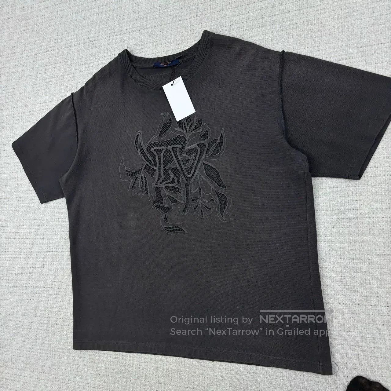 Louis Vuitton Louis Vuitton Floral Cutout Short Sleeve Tee. Size US XXL / EU 58 / 5 - 3 Thumbnail
