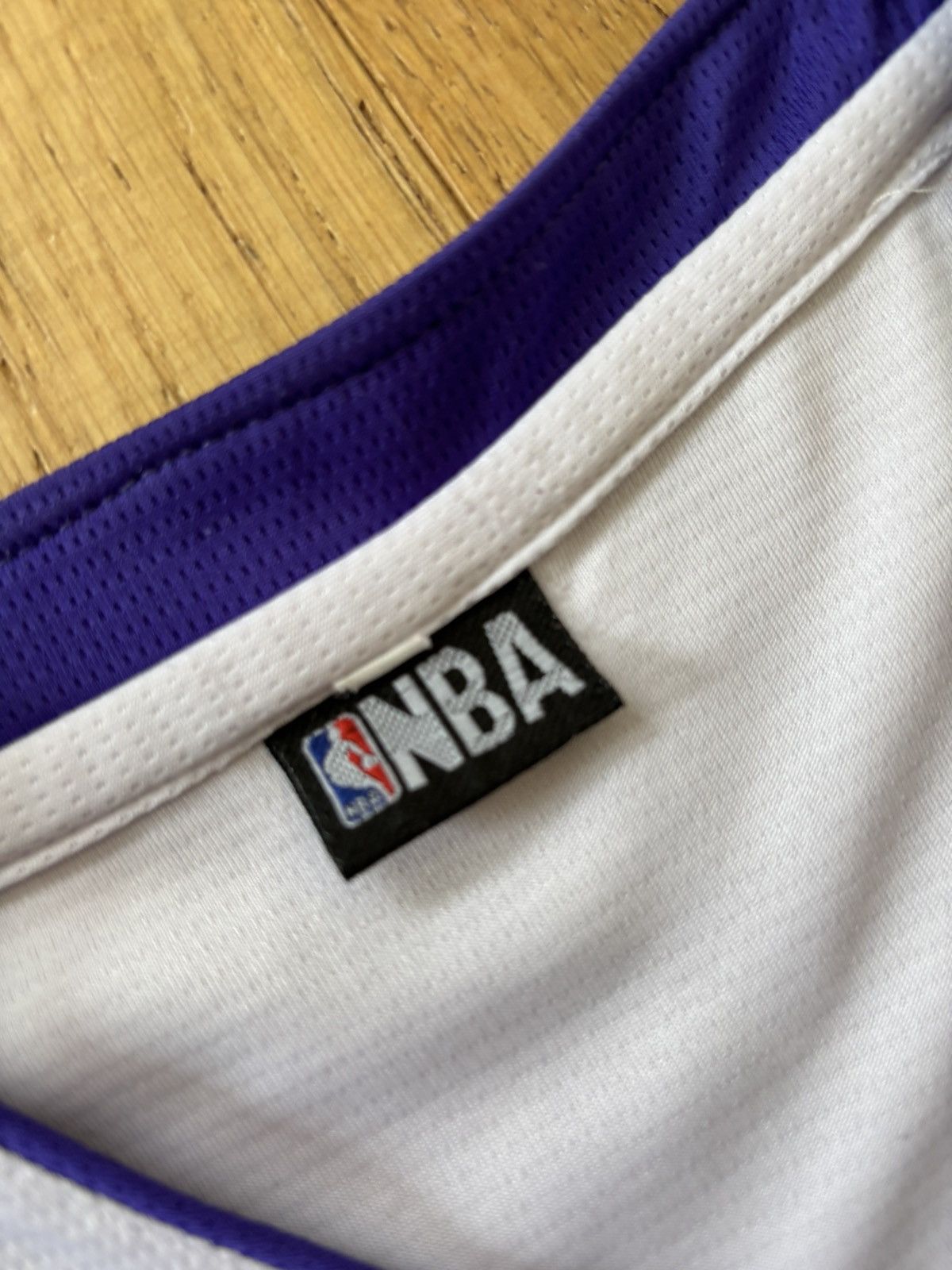 NBA × Vintage Distressed LA lakers jersey Size US M / EU 48-50 / 2 - 4 Thumbnail