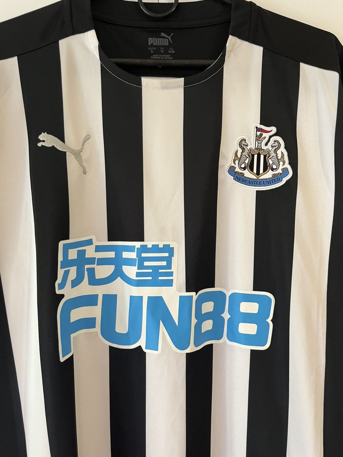 Other Puma Newcastle Umited FC Rare Soccer Jersey Size US XL / EU 56 / 4 - 5 Thumbnail