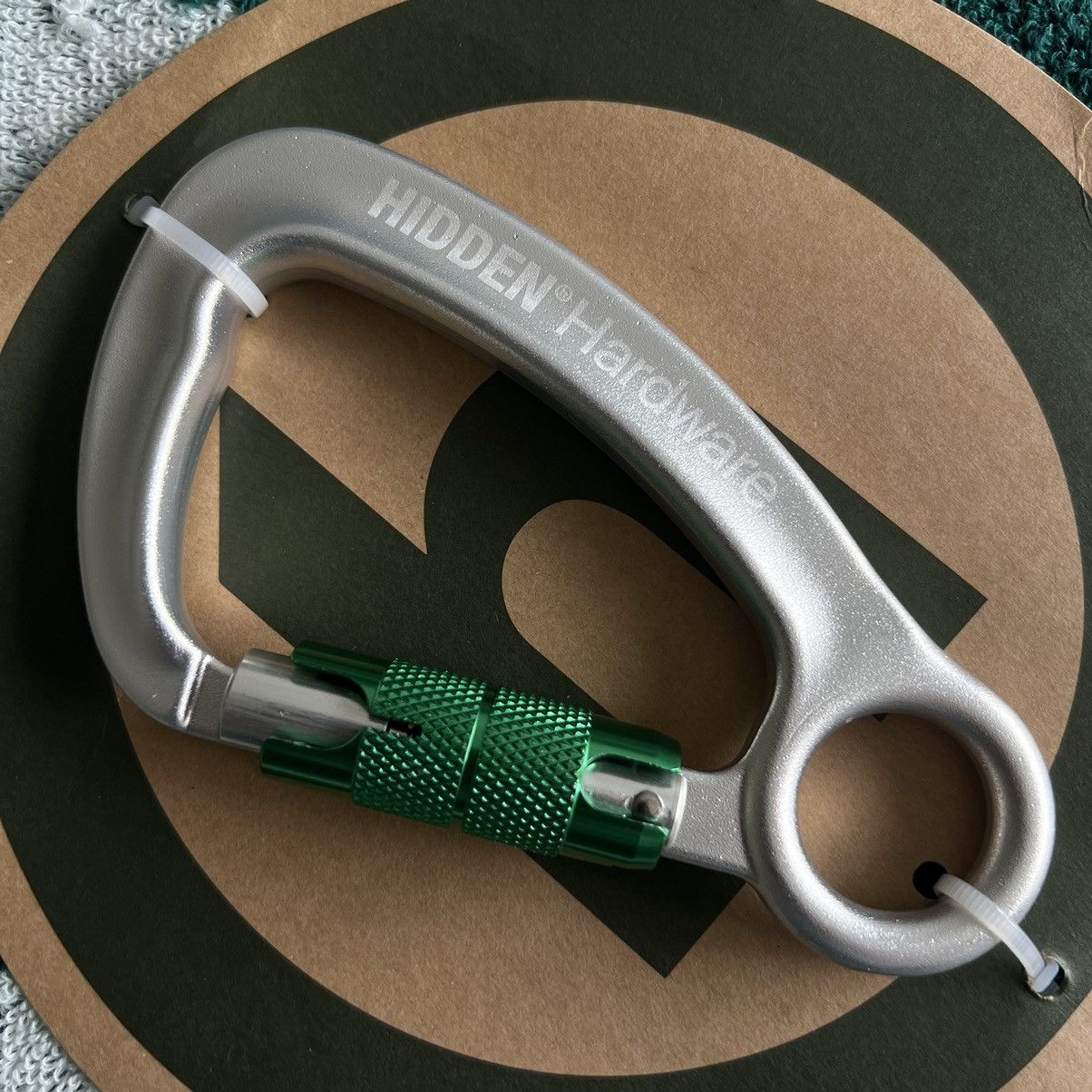HIDDEN Hidden NY PPF Large Carabiner V2 Size ONE SIZE - 2 Thumbnail