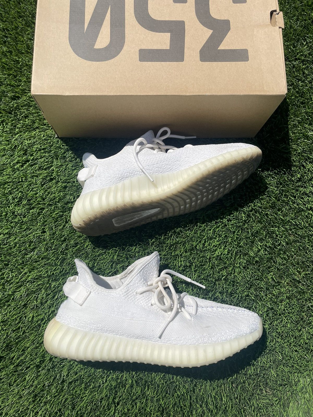 Adidas adidas Yeezy Boost 350 V2 'Cream White Triple White Size US 11.5 / EU 44-45 - 3 Thumbnail