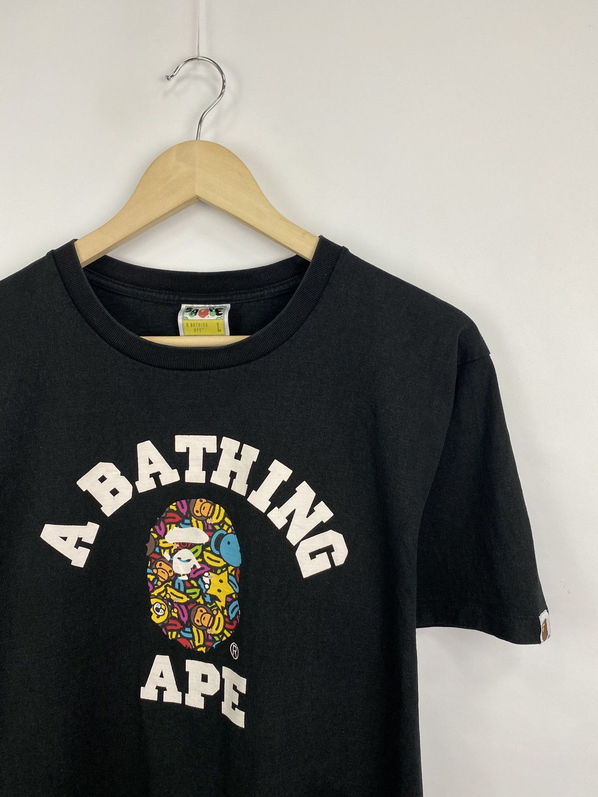 Bape Y2K BAPE Milo Banana Pool T-shirt Rare Retro Hype Size US L / EU 52-54 / 3 - 2 Thumbnail