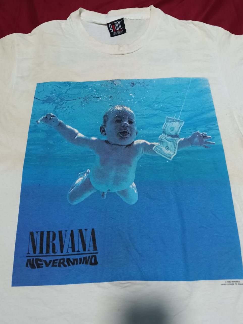 Nirvana Vintage 1992 Nirvana Nevermind Tshirt Size US L / EU 52-54 / 3 - 3 Thumbnail