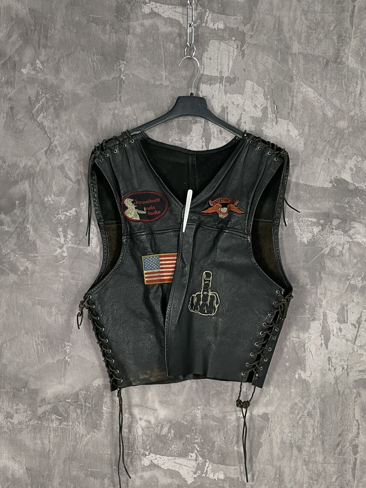 Harley Davidson × Vintage Vintage Leather Bikers Vest Harley Davidson 80s Crazy Fade Size US S / EU 44-46 / 1 - 1 Thumbnail