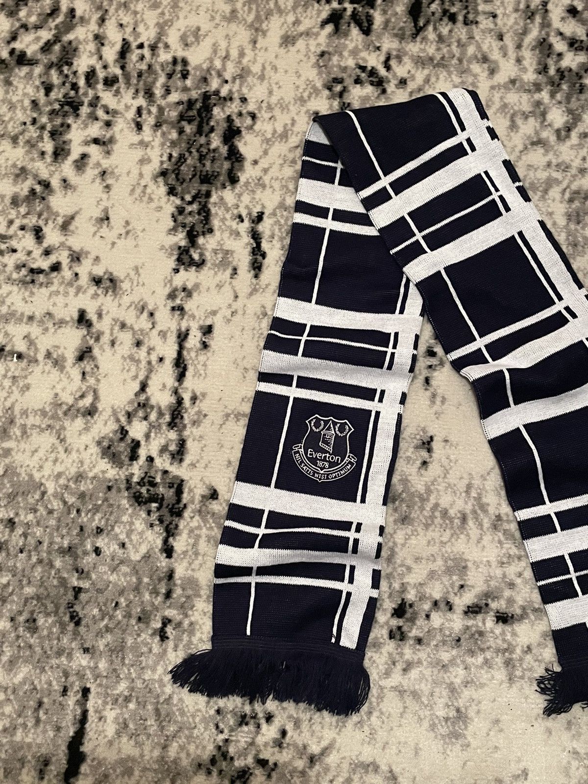 Vintage Everton Vintage Scarf Big Logo Sportswear Fan Soccer Footbal Size ONE SIZE - 2 Thumbnail