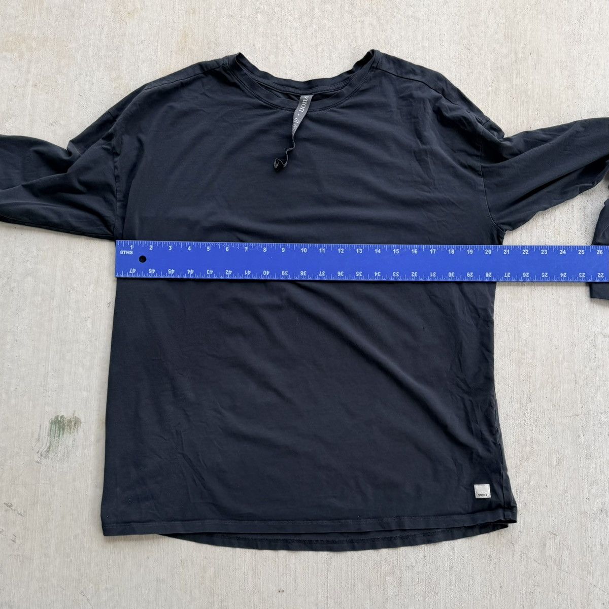 Vuori Vuori Current Tech T Shirt Long Sleeve Black Pullover Size US S / EU 44-46 / 1 - 5 Thumbnail