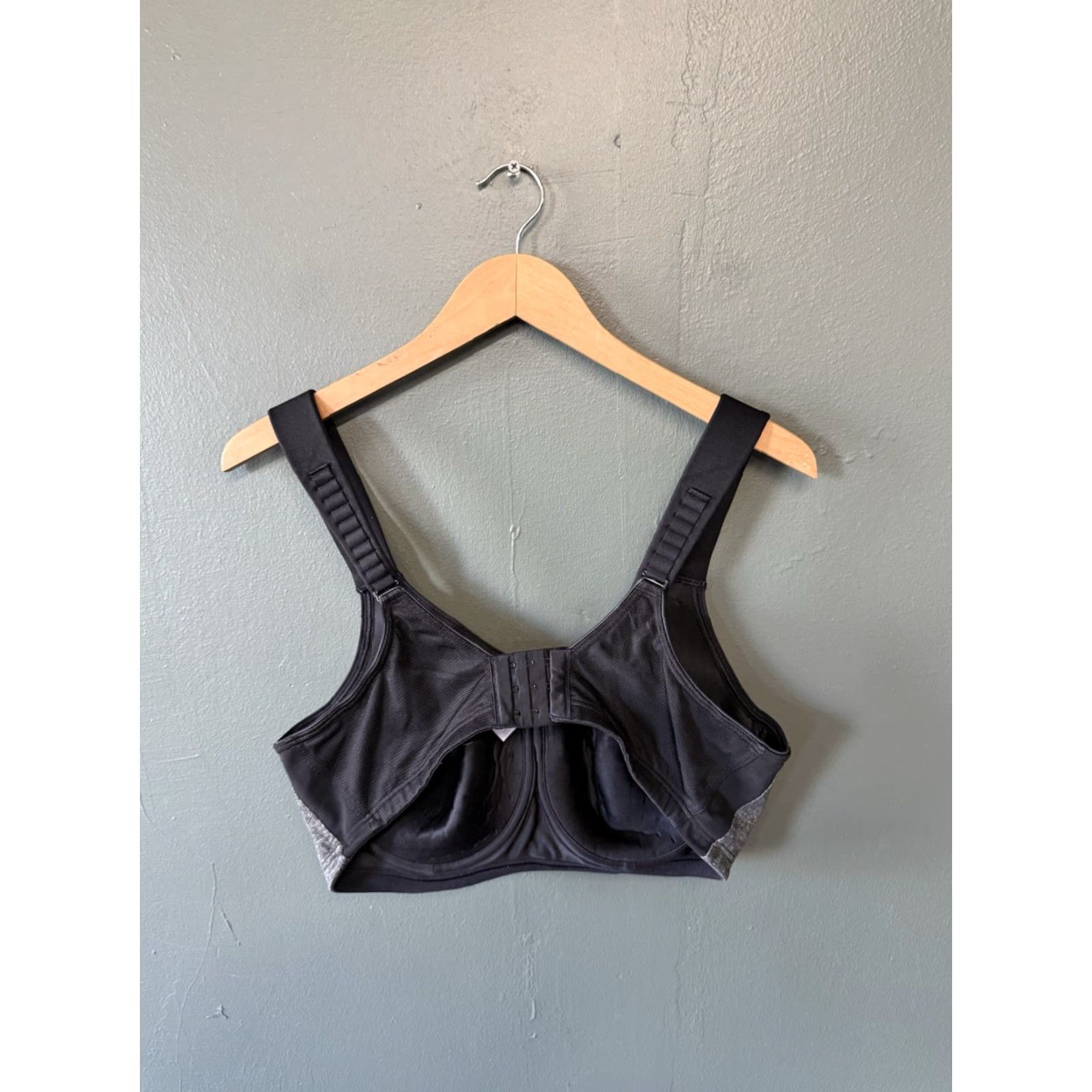 Vintage Livi Womens Gray Athletic Sports Bra Size 40D Size ONE SIZE - 2 Thumbnail