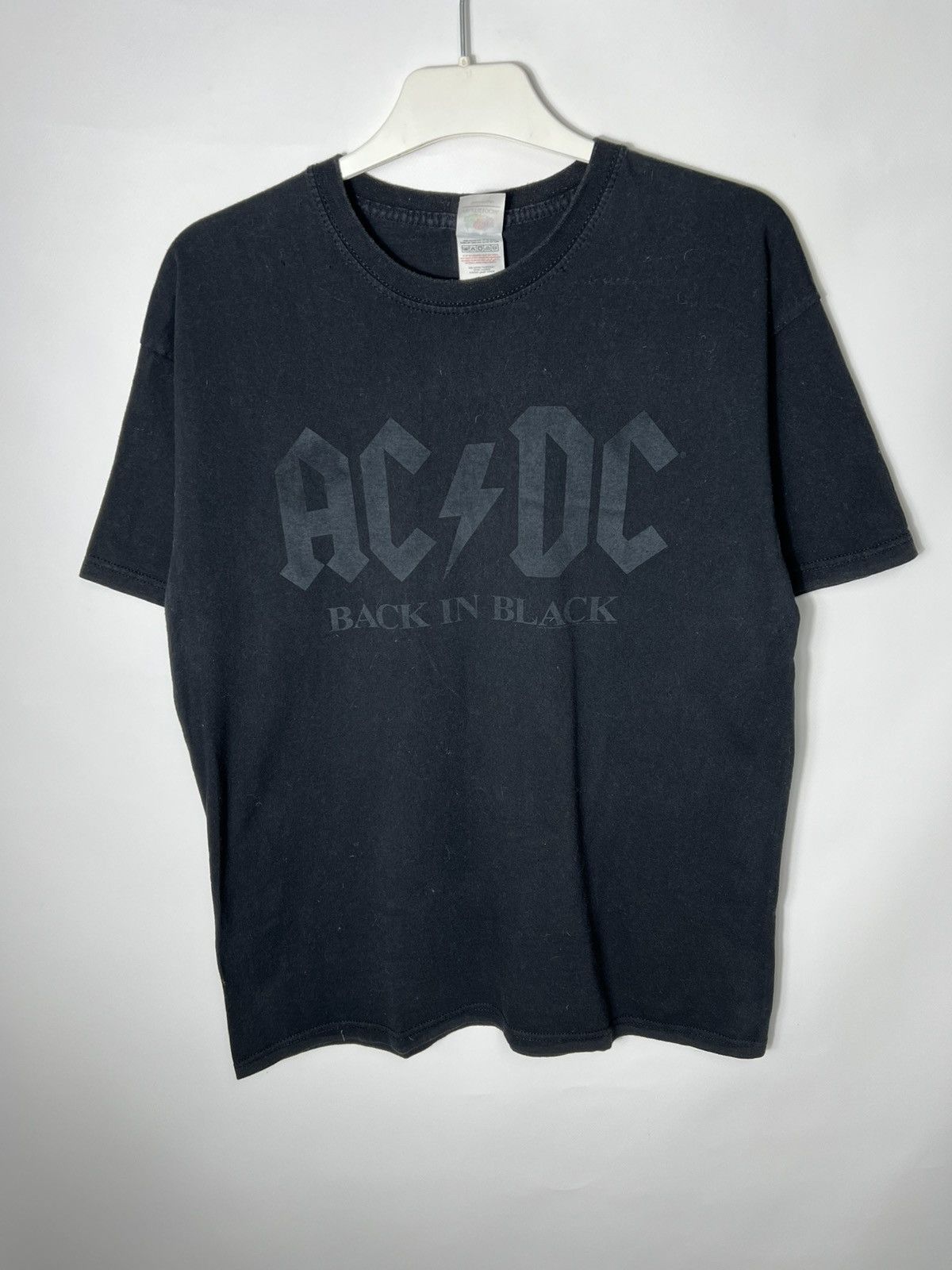 AC/DC Vintage streetwear Band Rock Tour Ac/Dc Back In Black Tee Size US M / EU 48-50 / 2 - 1 Thumbnail