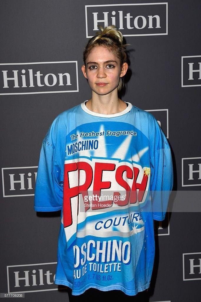 Moschino RARE 🧼🫧🧽 MOSCHINO FRESH T-SHIRT print jeremy scott swag Size US XL / EU 56 / 4 - 10 Thumbnail