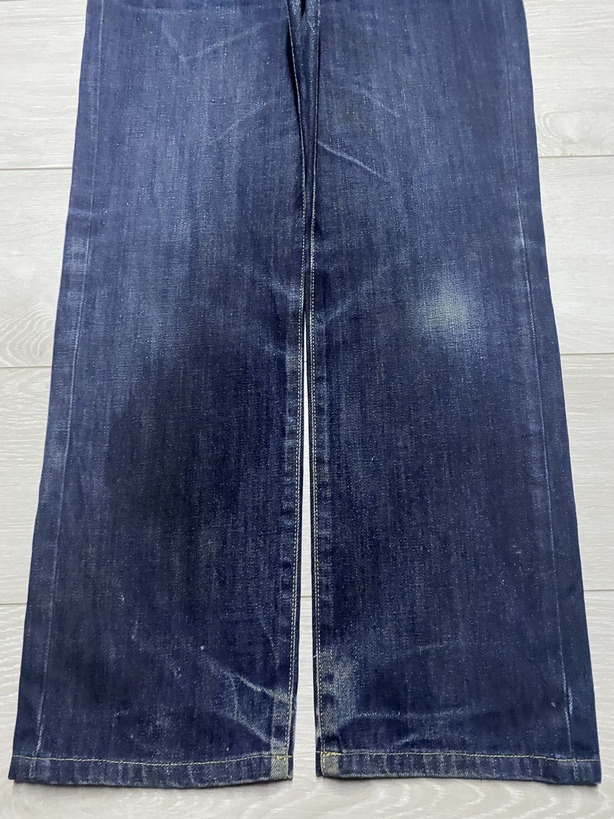 Uniqlo Vintage Uniqlo S-002 Faded Wash Distressed Loose Jeans Size US 32 / EU 48 - 5 Thumbnail
