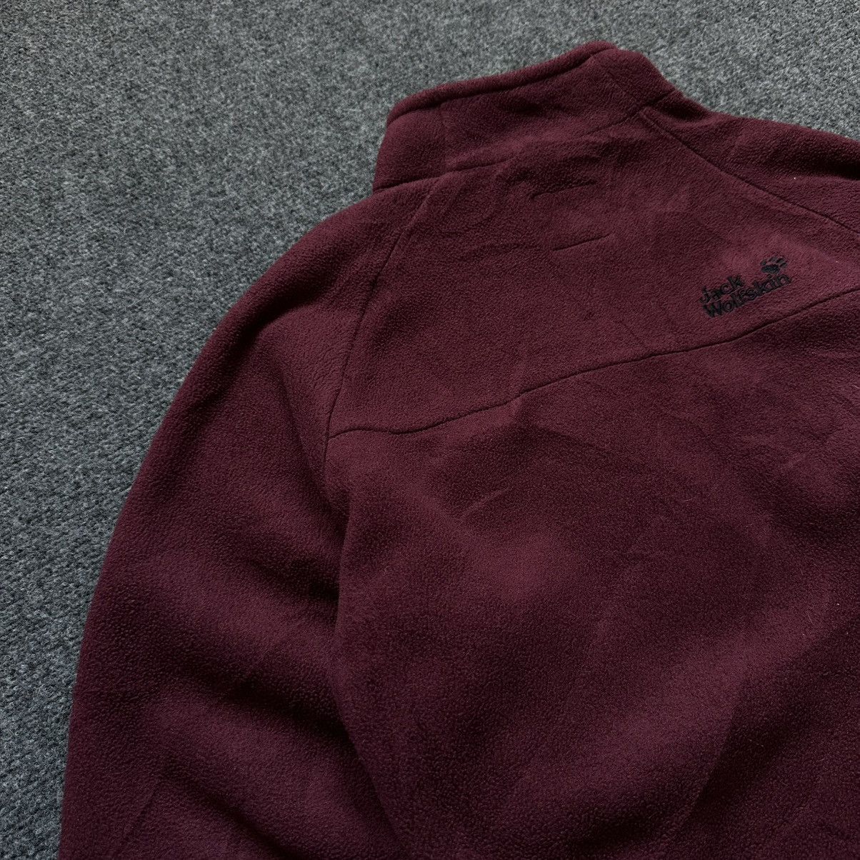 Jack Wolfskin VTG Women’s Fleece Jacket Size L Burgundy Zip Sweater Size L / US 10 / IT 46 - 15 Thumbnail