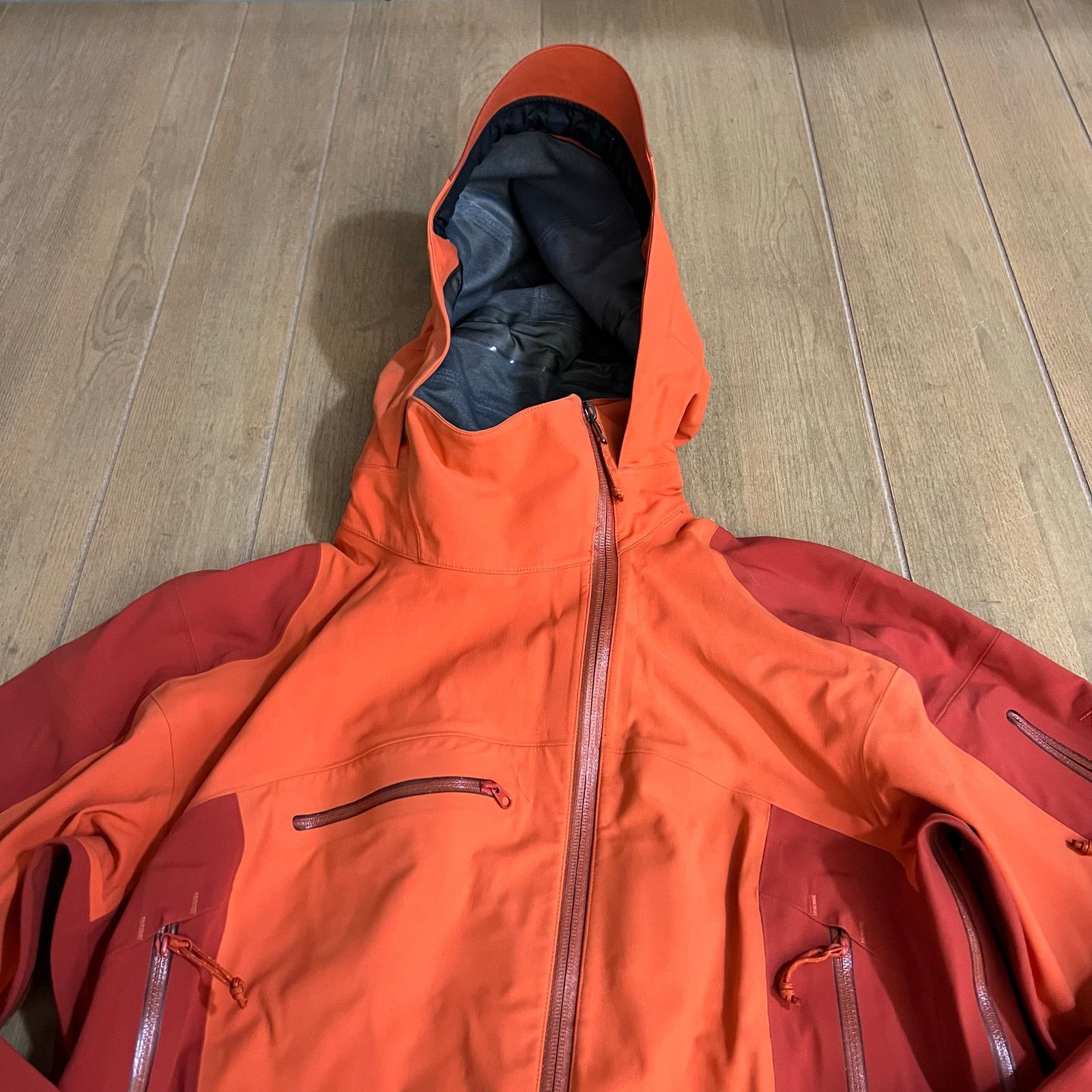 Arc'teryx Arc’teryx Women’s M Ski Shell Jacket RECCO Avalanche Orange Size M / US 6-8 / IT 42-44 - 13 Thumbnail