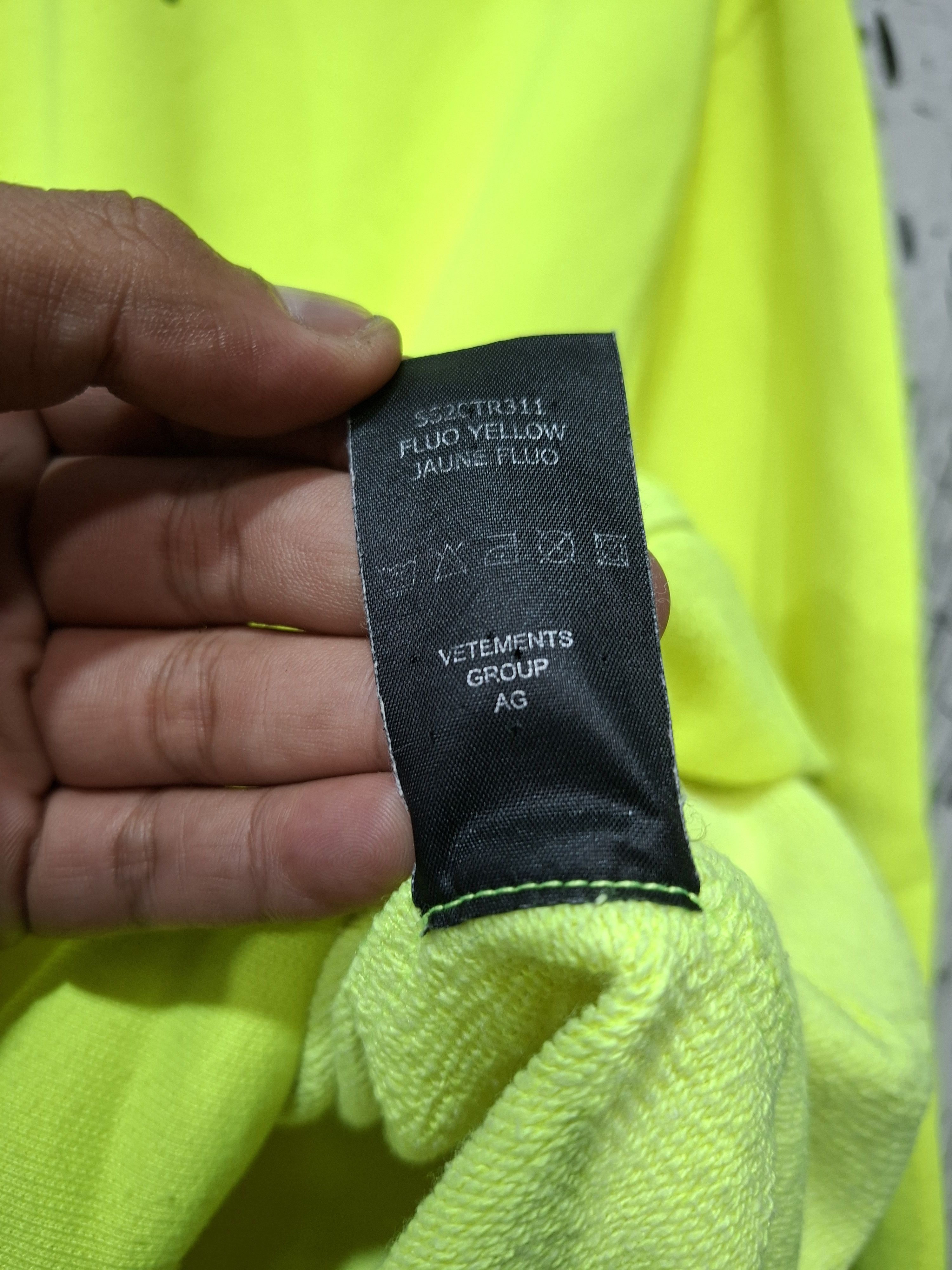 Vetements VETEMENT SS 2020 COLLECTION HOODIE Size US XS / EU 42 / 0 - 10 Thumbnail