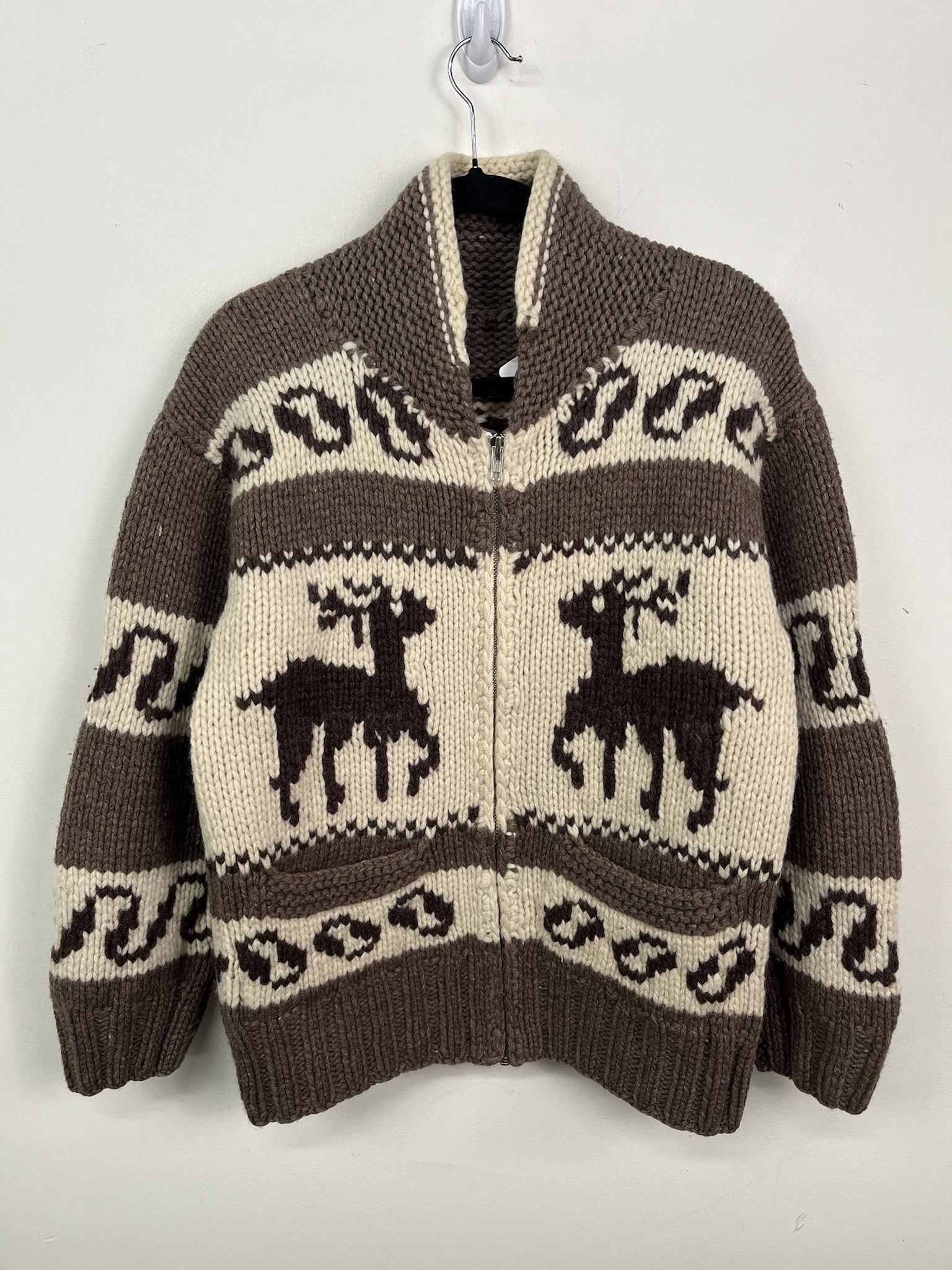 Vintage Vintage 1970s Stag Deer Cowichan Zip Thick Knit Sweater Size S Size US S / EU 44-46 / 1 - 1 Thumbnail