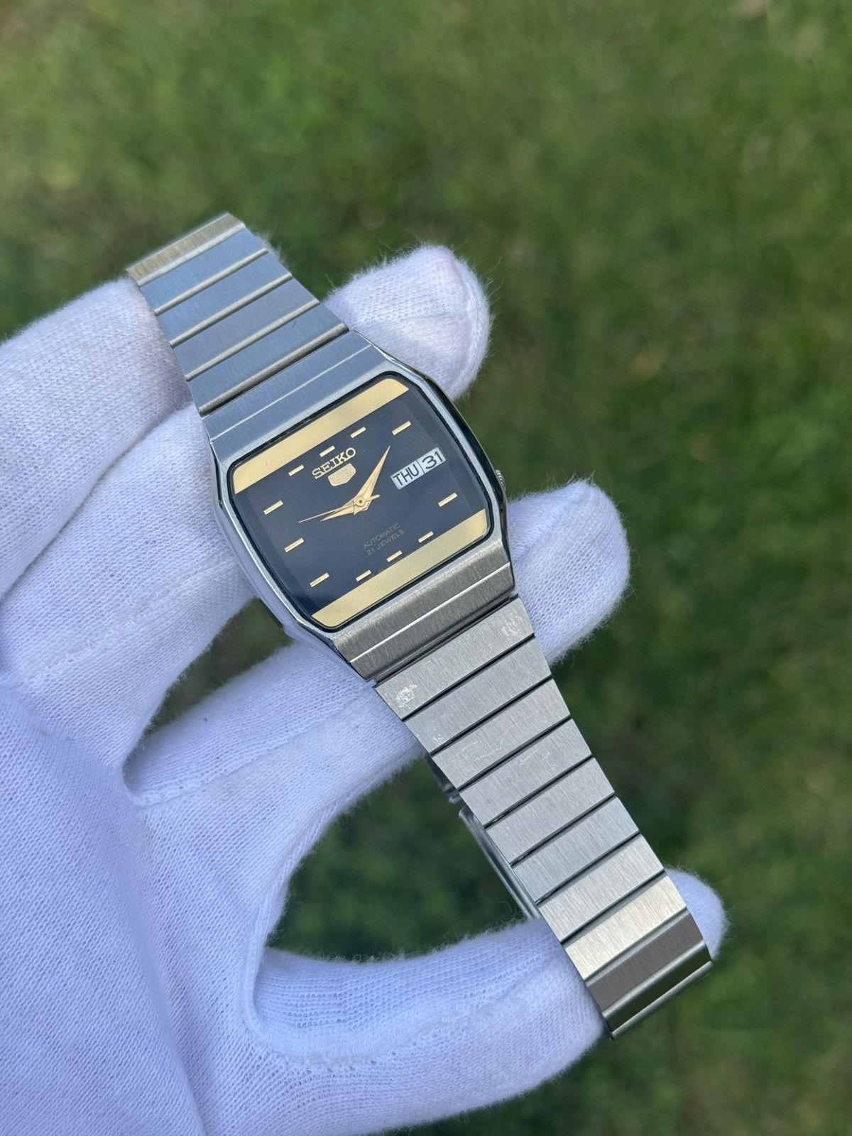Seiko Vintage Seiko 5 Automatic Watch: black Dial, Retro TV Case Size 36 - 10 Thumbnail