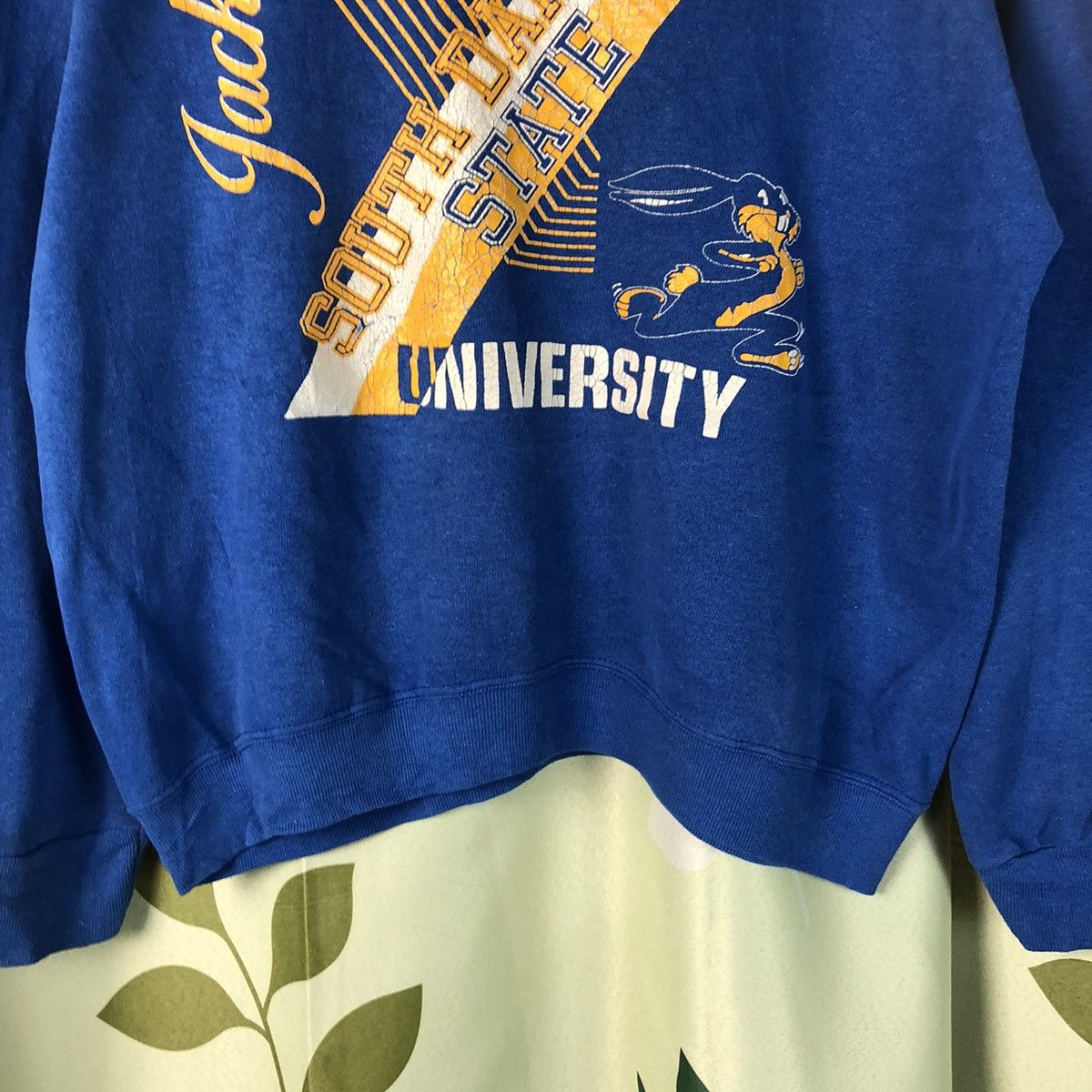 Vintage South Dakota State University vintage Blue Sweatshirt #7416 Size US L / EU 52-54 / 3 - 6 Thumbnail