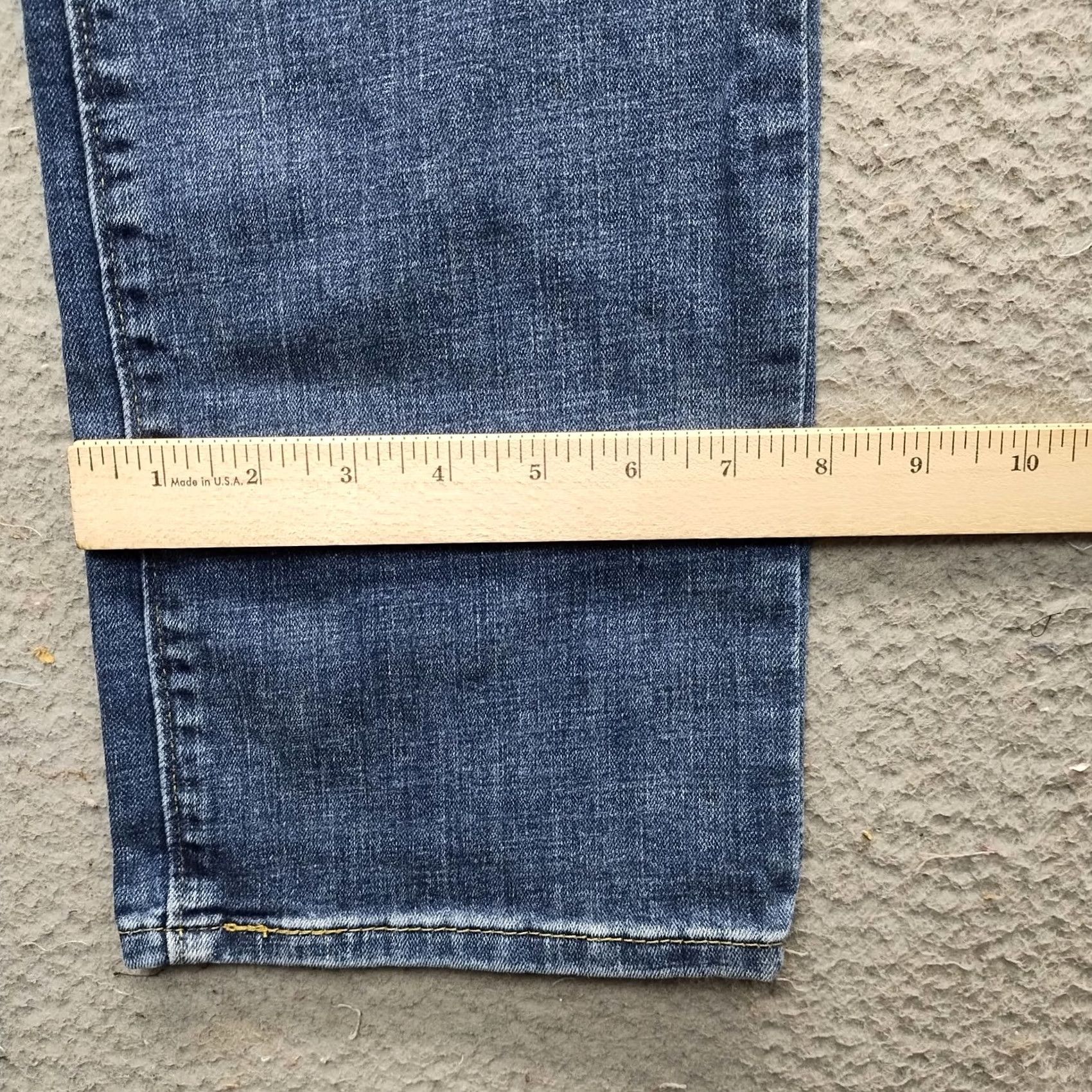 Levi's Levi's 505 Jeans Mens 30 Blue Denim Straight Leg Medium Wash Streetwear Regular Width Blue Mens Size 30 Size US 30 / EU 46 - 6 Thumbnail