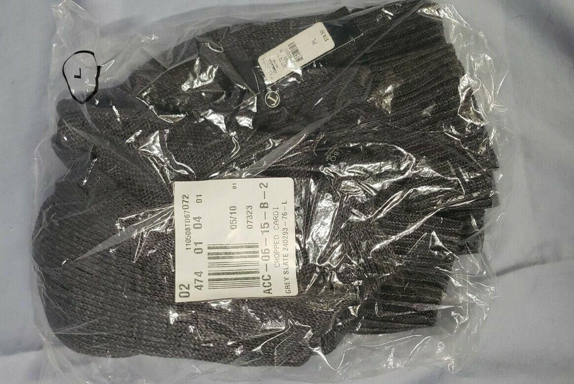 Designer NWT Talbots Petite Cardigan Grey Size Petite Large Size L / US 10 / IT 46 - 2 Thumbnail