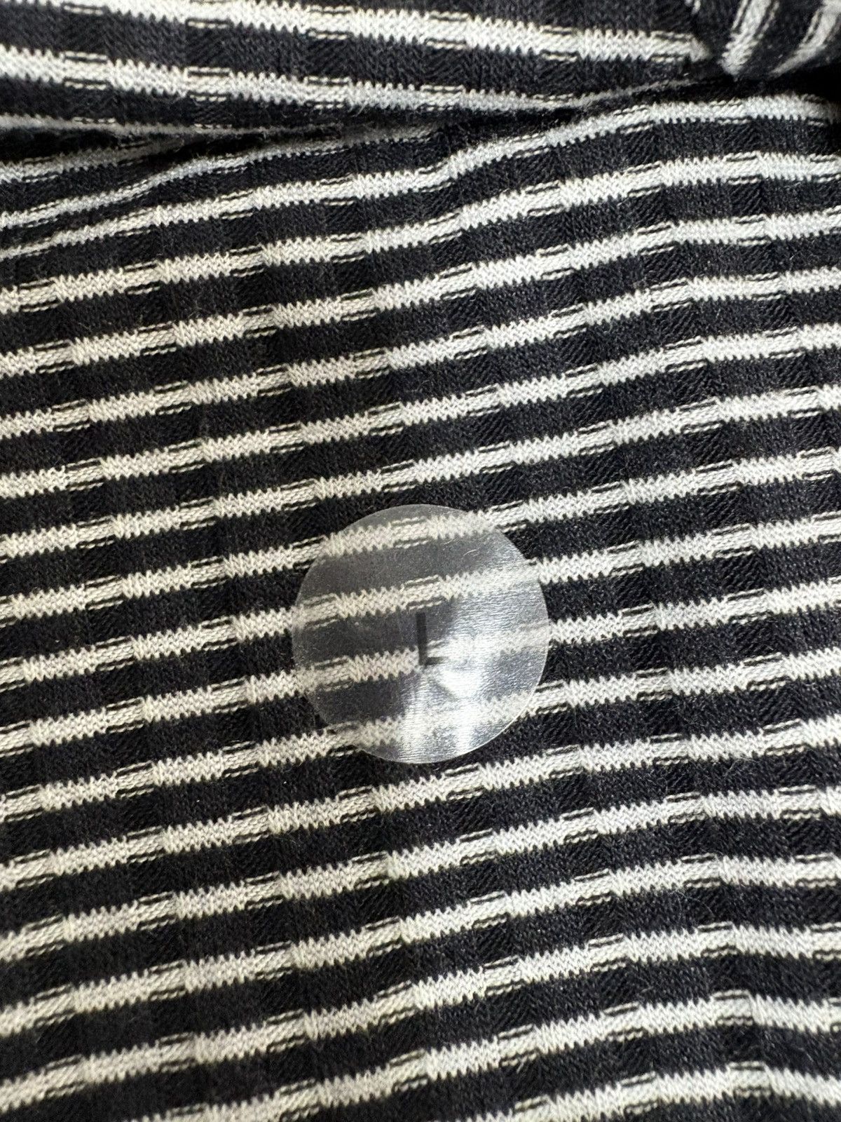 Aeropostale Black and white striped long sleeve tee Size L / US 10 / IT 46 - 3 Thumbnail