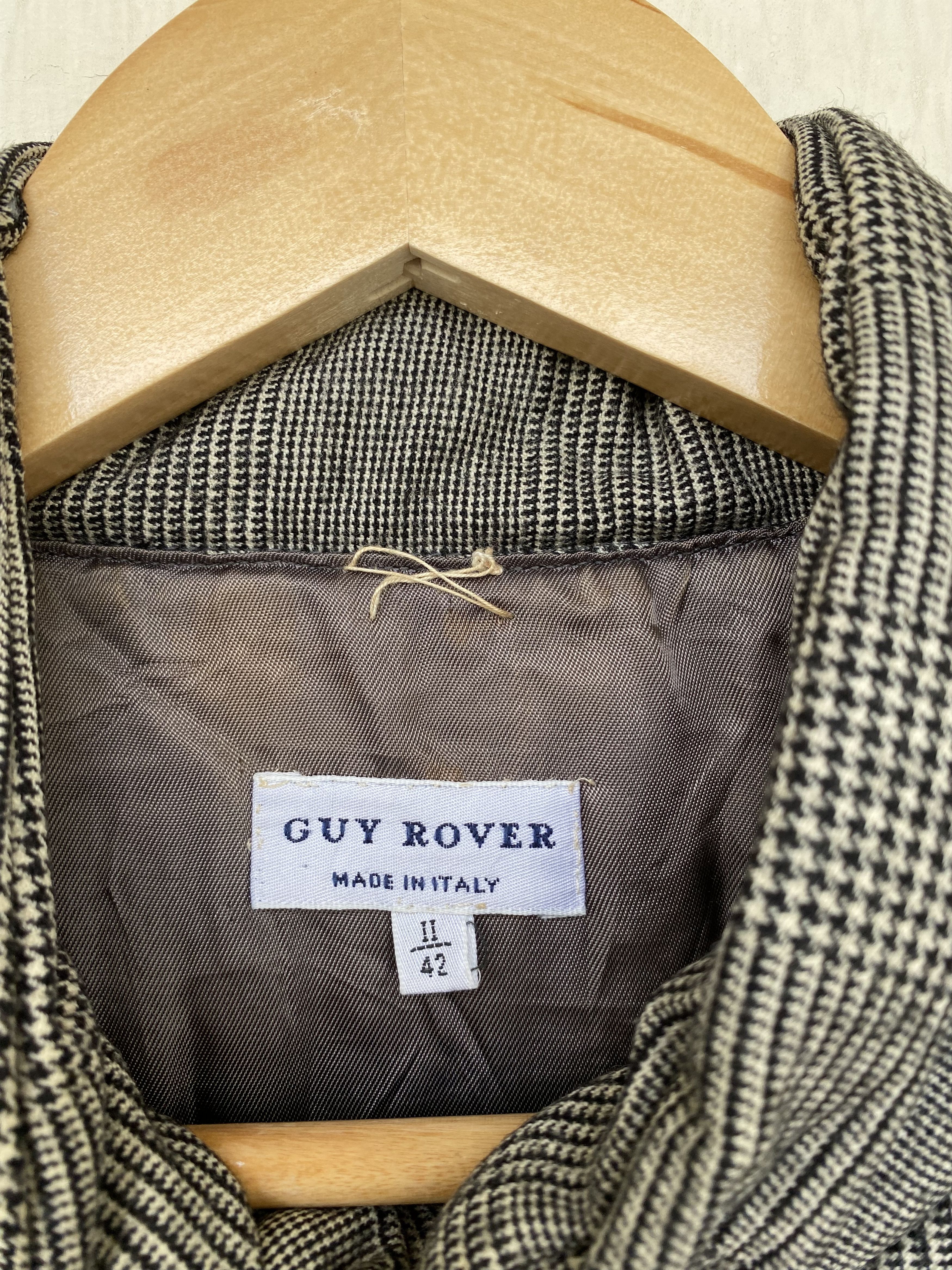 Guy Rover Vintage Guy Rover Wool Vest Made in Italy Size US M / EU 48-50 / 2 - 5 Thumbnail