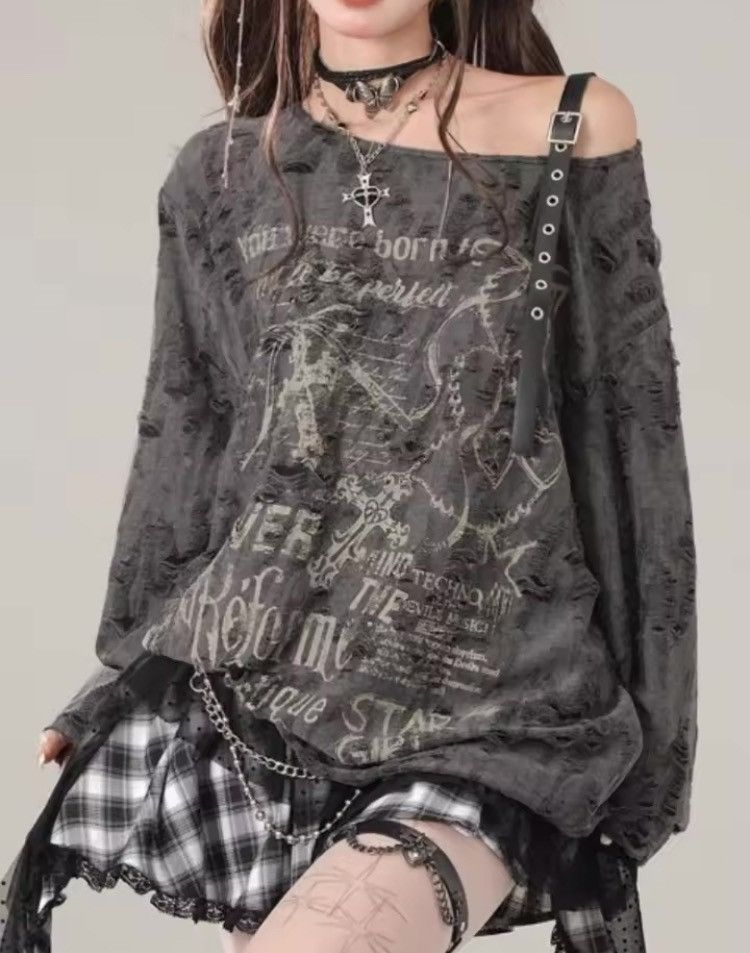 Japanese Brand Gothic Grunge Dark Hollow Out T Shirt Size M / US 6-8 / IT 42-44 - 1 Thumbnail