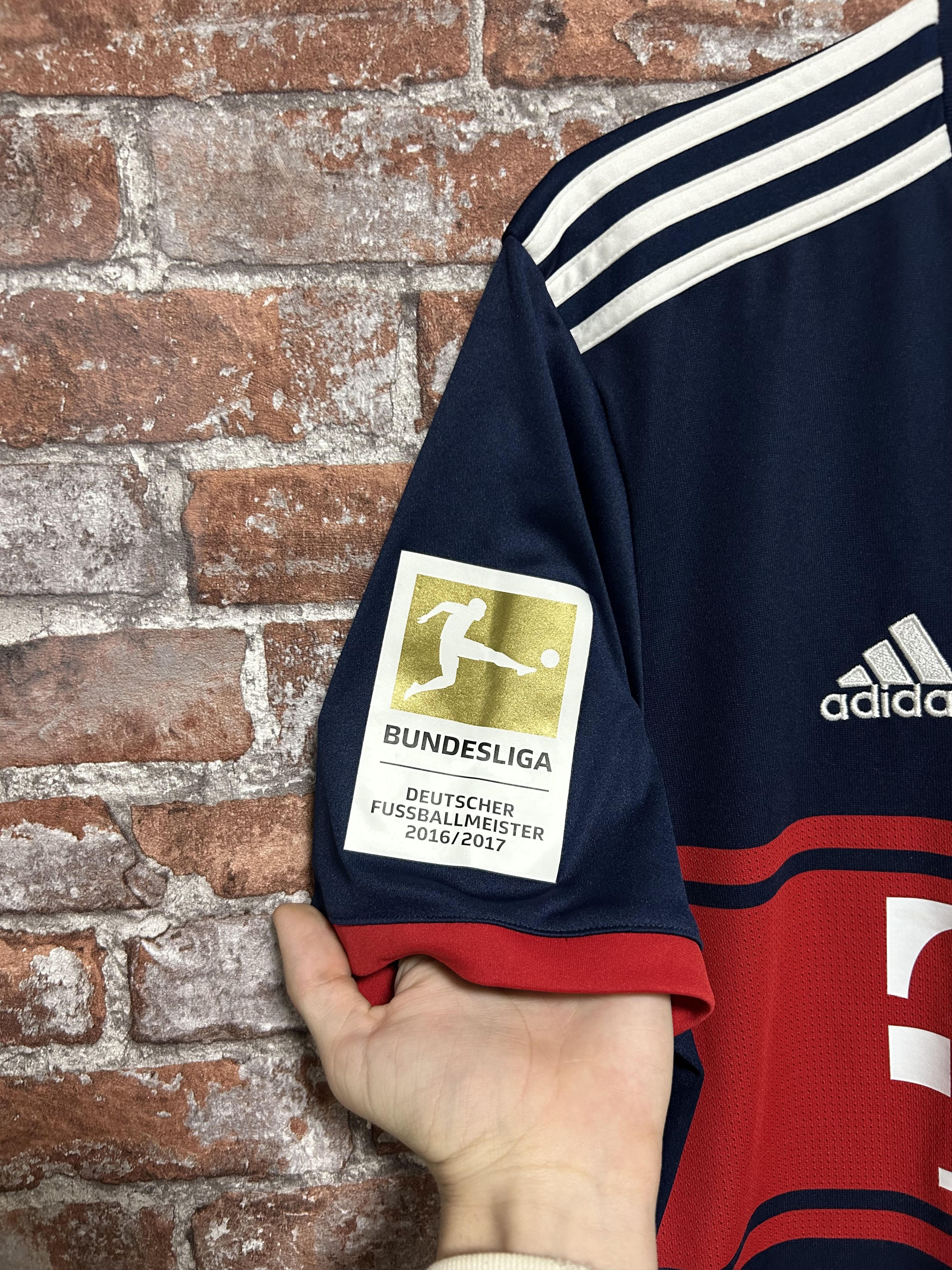 Adidas Bayern 2017 2018 Away Football Jersey #32 Kimmich AZ7937 Size US M / EU 48-50 / 2 - 5 Thumbnail