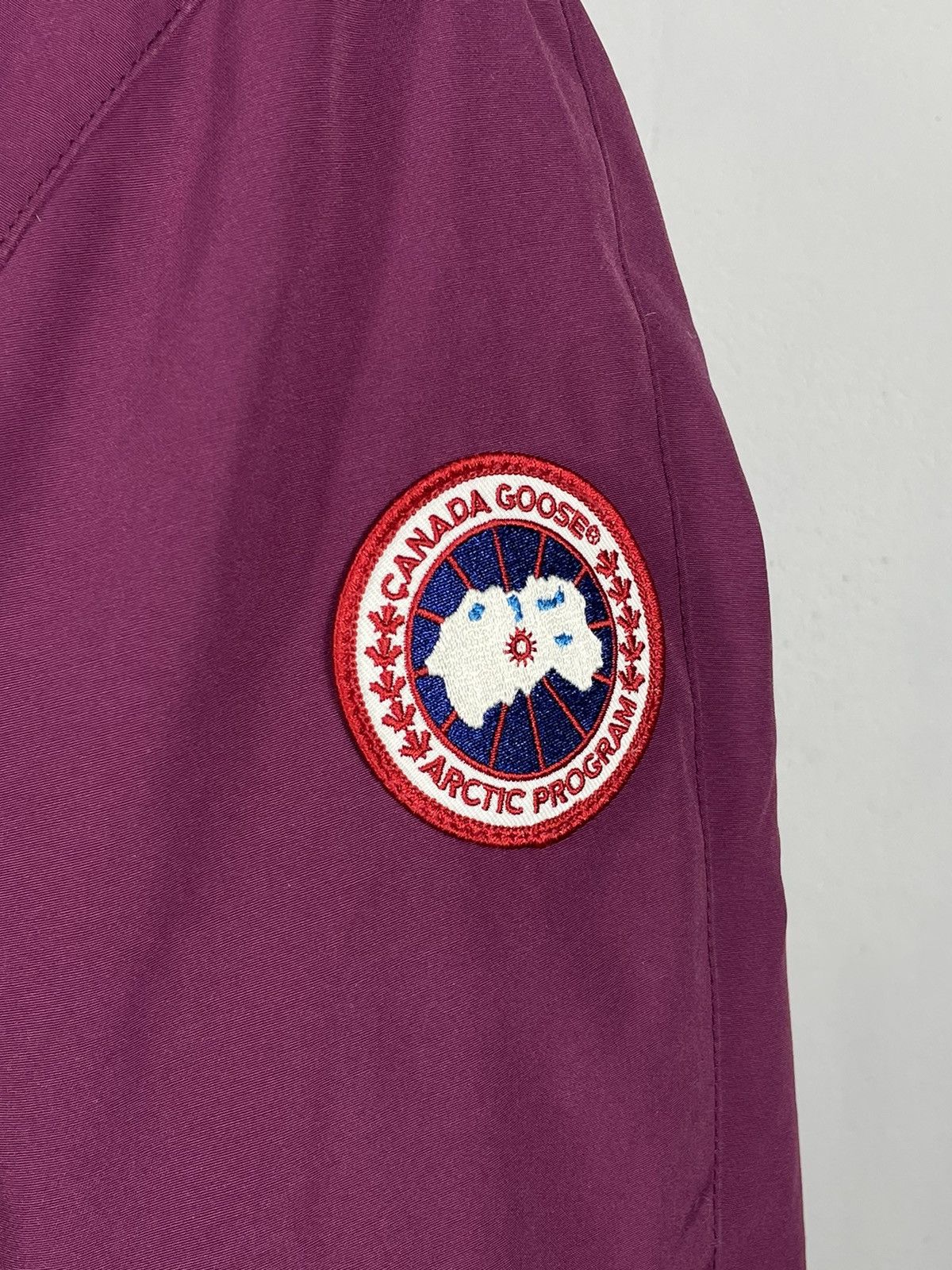 Canada Goose × Vintage Canada Goose Victoria Puffer Jacket Down Winter Outdoor Warm Size M / US 6-8 / IT 42-44 - 5 Thumbnail