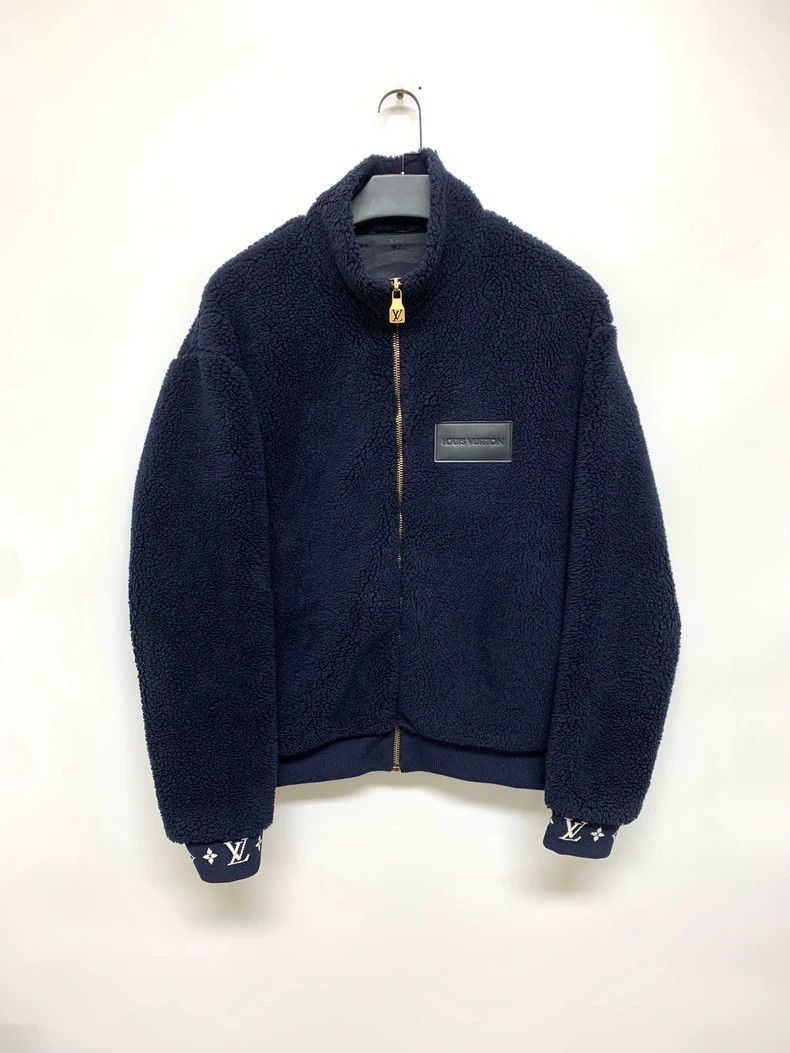 Louis Vuitton Louis Vuitton Dark blue teddy fleece jacket Size US XL / EU 56 / 4 - 1 Thumbnail