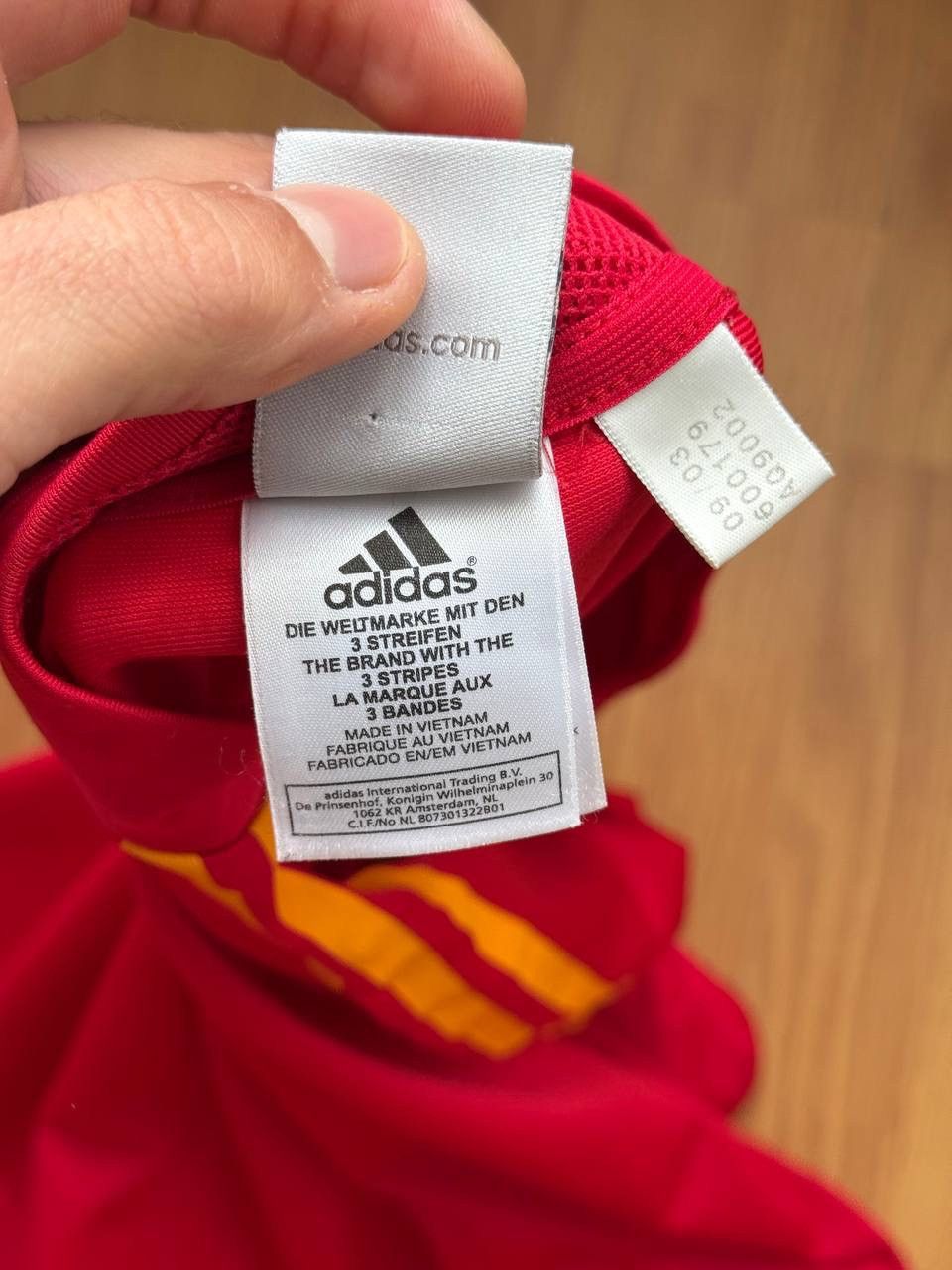 Adidas Vintage Adidas Spain Soccee Jersey Size XL Espania Size US XL / EU 56 / 4 - 8 Thumbnail